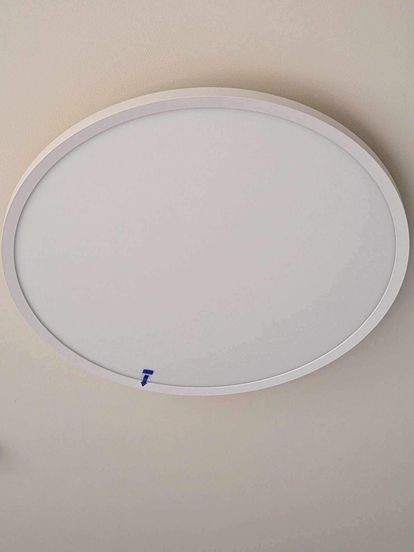 真紅 on LIPS 「lipro目に優しいシーリングライトをお試しさせて頂きました。..」(8枚目)