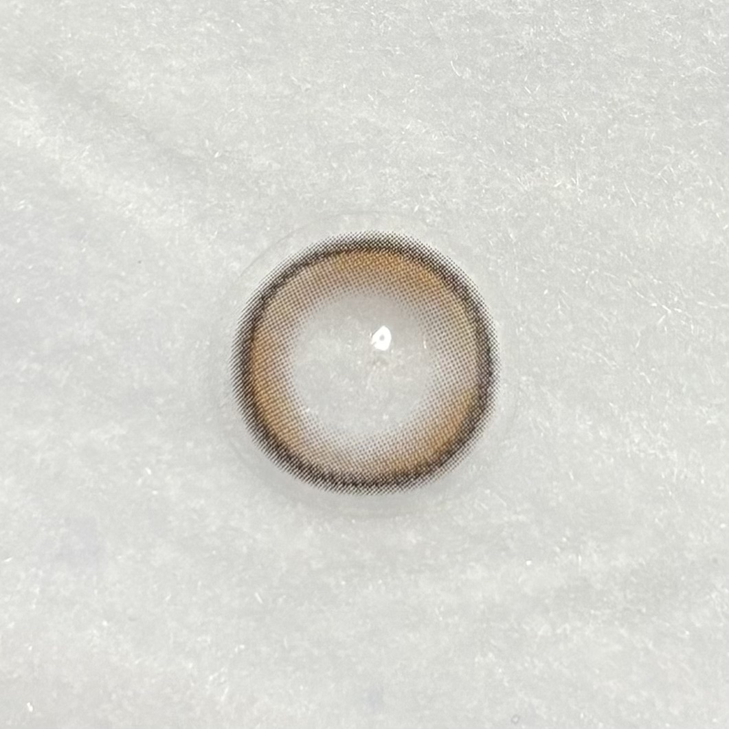 First Love Kristen/Hapa kristin/カラーコンタクトレンズを使ったクチコミ（3枚目）