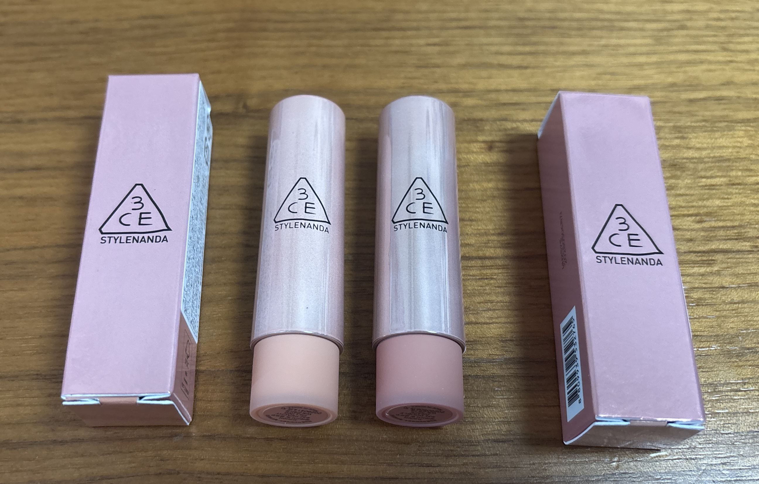 3CE グレイジーリップグロウ #32 ピーチフィリング/3CE/リップグロスを使ったクチコミ（2枚目）