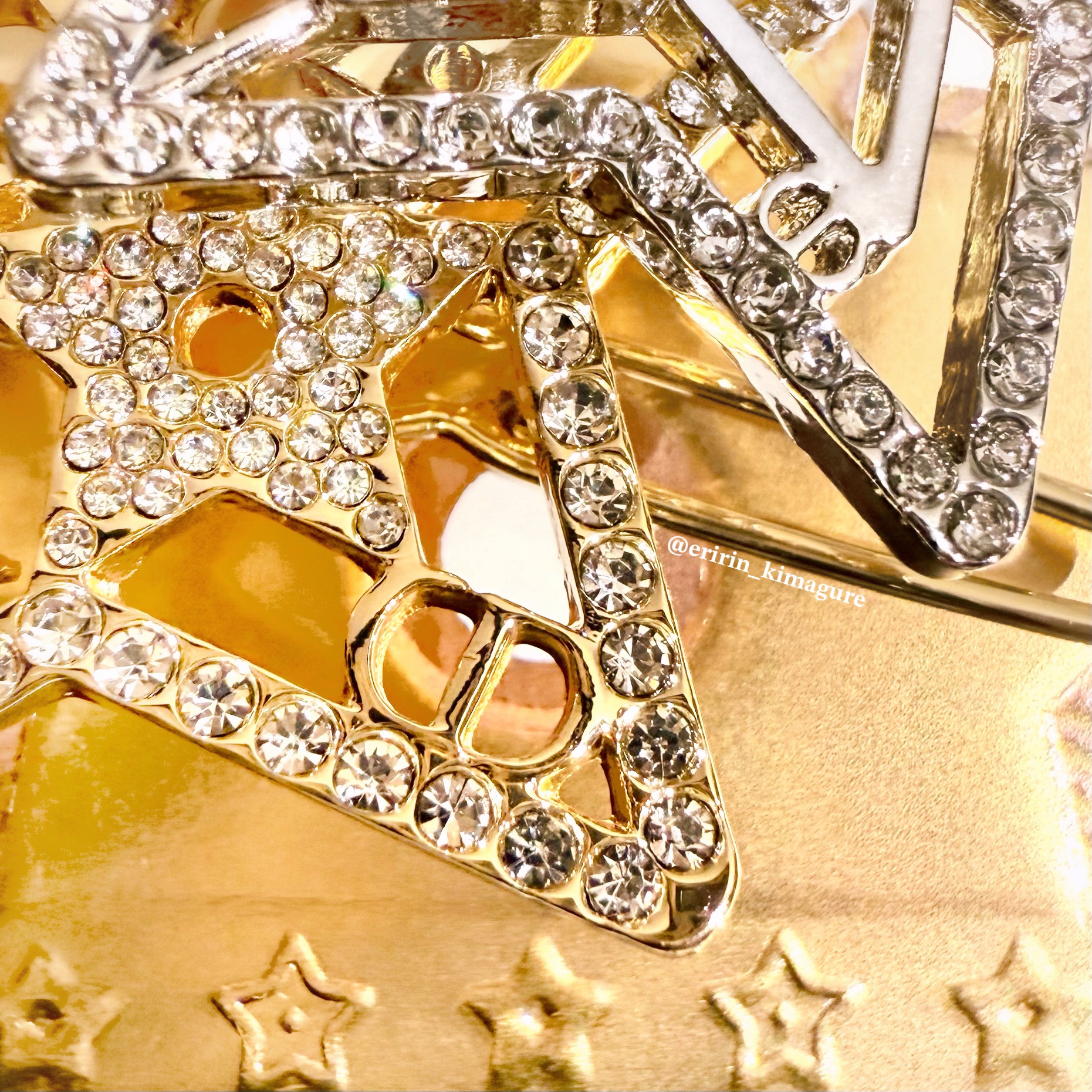 Dior ミスディオール ロゴヘアクリップ　ゴールド 限定 DIORミスディオール ロゴ ヘアクリップ ゴールド