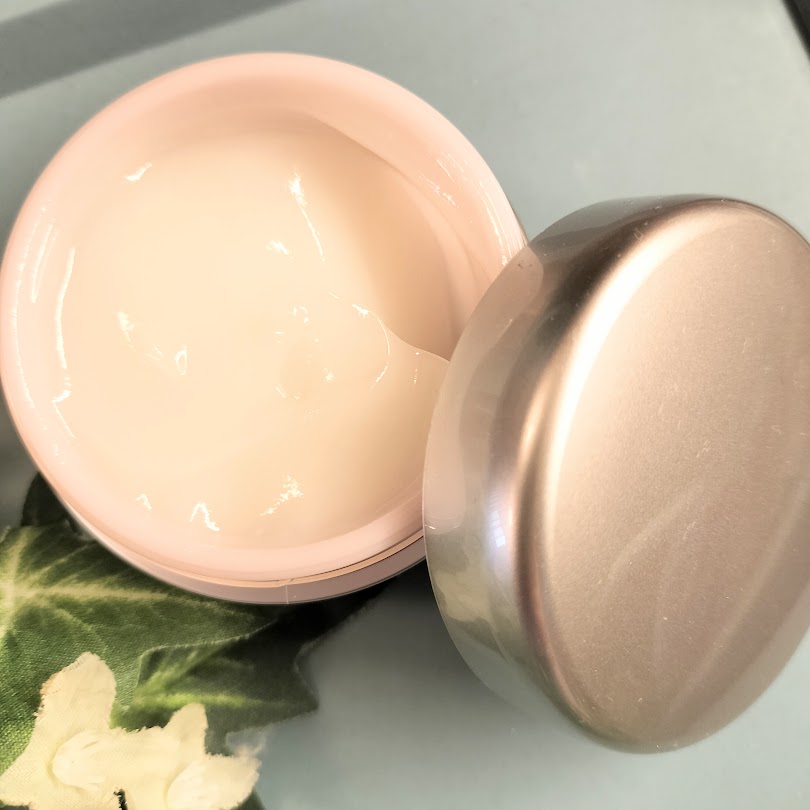 コラリッチ 薬用美白・シワ改善オールインワンジェルのクチコミ「
コラリッチ リンクルホワイトジェル ＜医薬部外品＞  

バタバタとする夜や朝のスキンケア、.....」（2枚目）