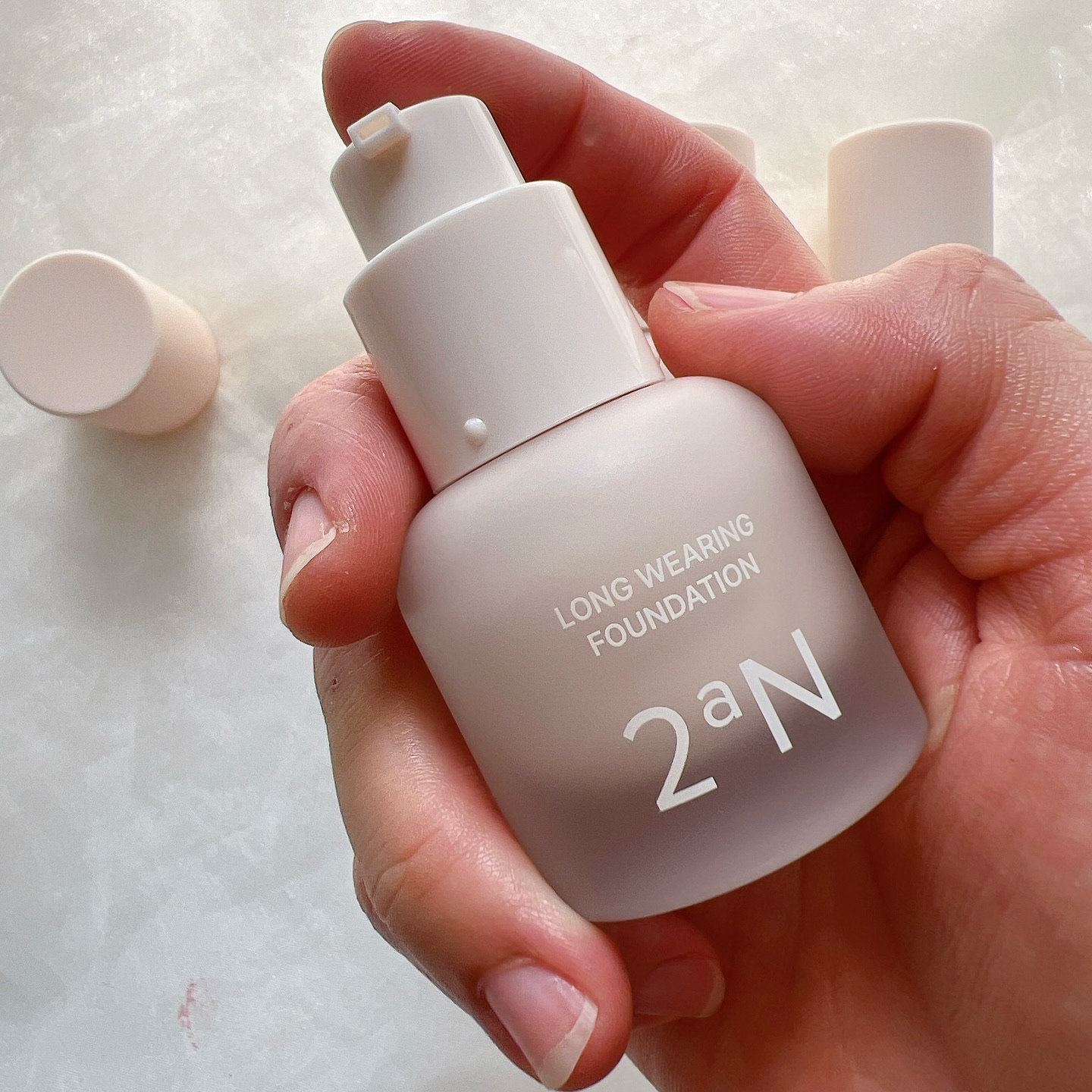 ロングウェアリング ファンデーション ミニ/2aN/リキッドファンデーションを使ったクチコミ（3枚目）