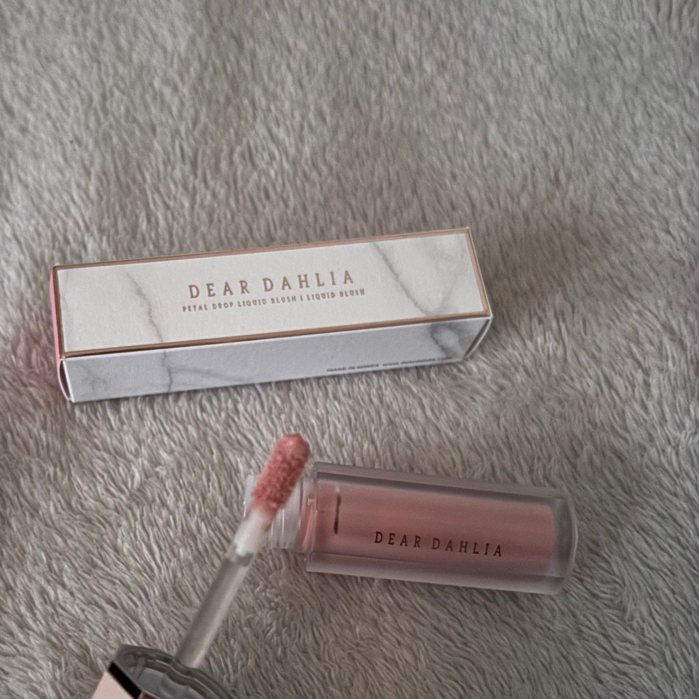 ペタルドロップリキッドブラッシャー/DEAR DAHLIA/リキッドチークを使ったクチコミ(2枚目)
