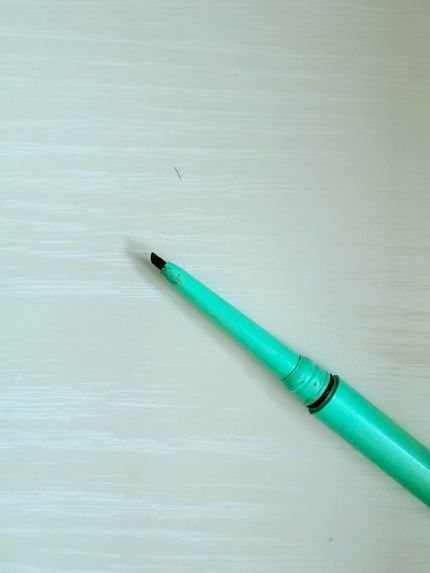 「密着アイライナー」クリームペンシル/デジャヴュ/ペンシルアイライナーを使ったクチコミ(2枚目)