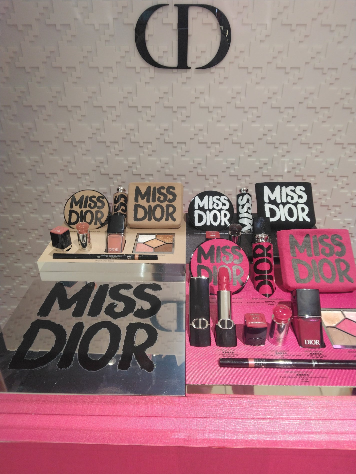 ディオールショウ サンク クルール/Dior/アイシャドウを使ったクチコミ(1枚目)