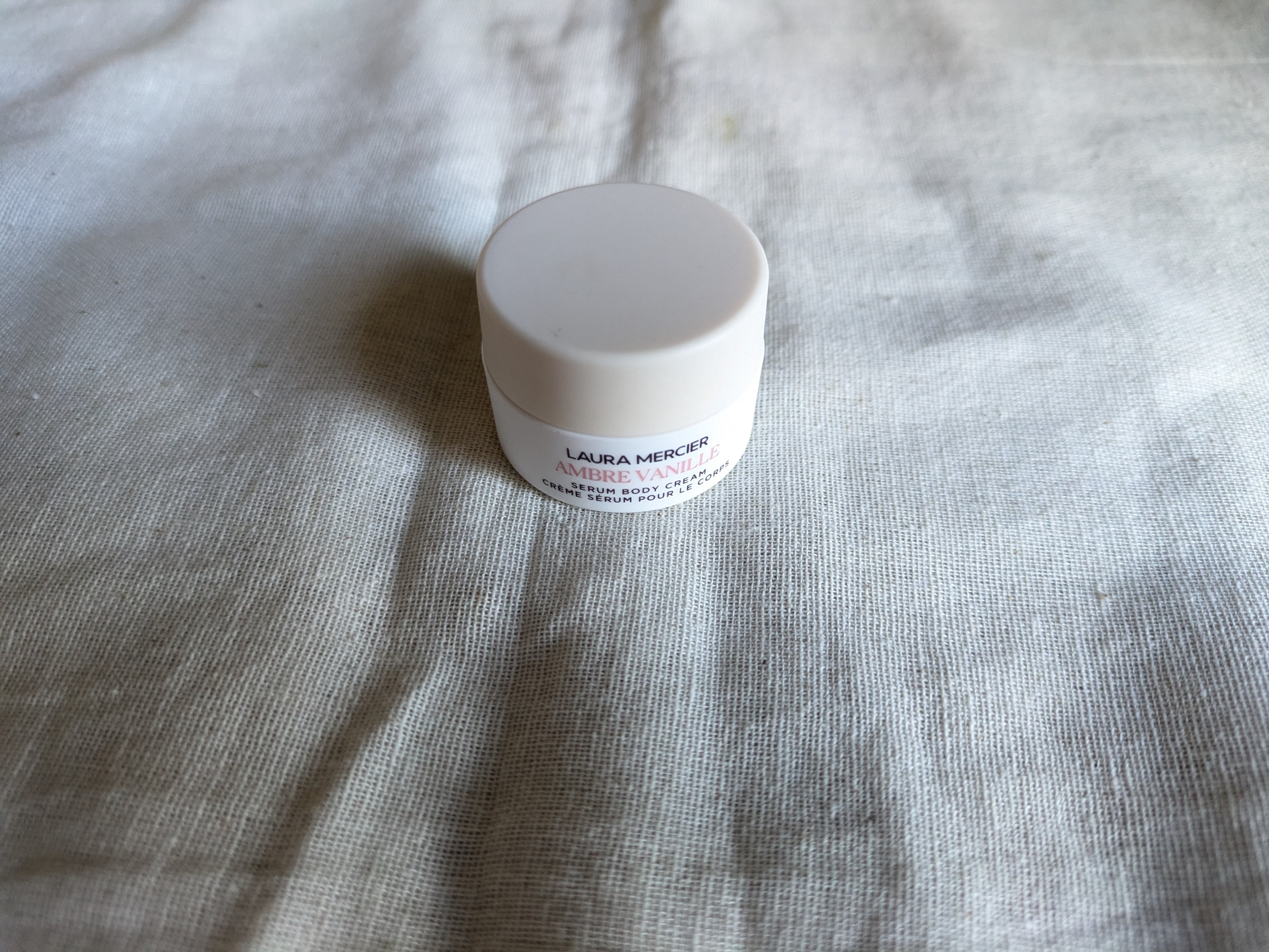 セラム ボディクリーム アンバーバニラ/ローラ メルシエ/ボディクリームを使ったクチコミ（1枚目）