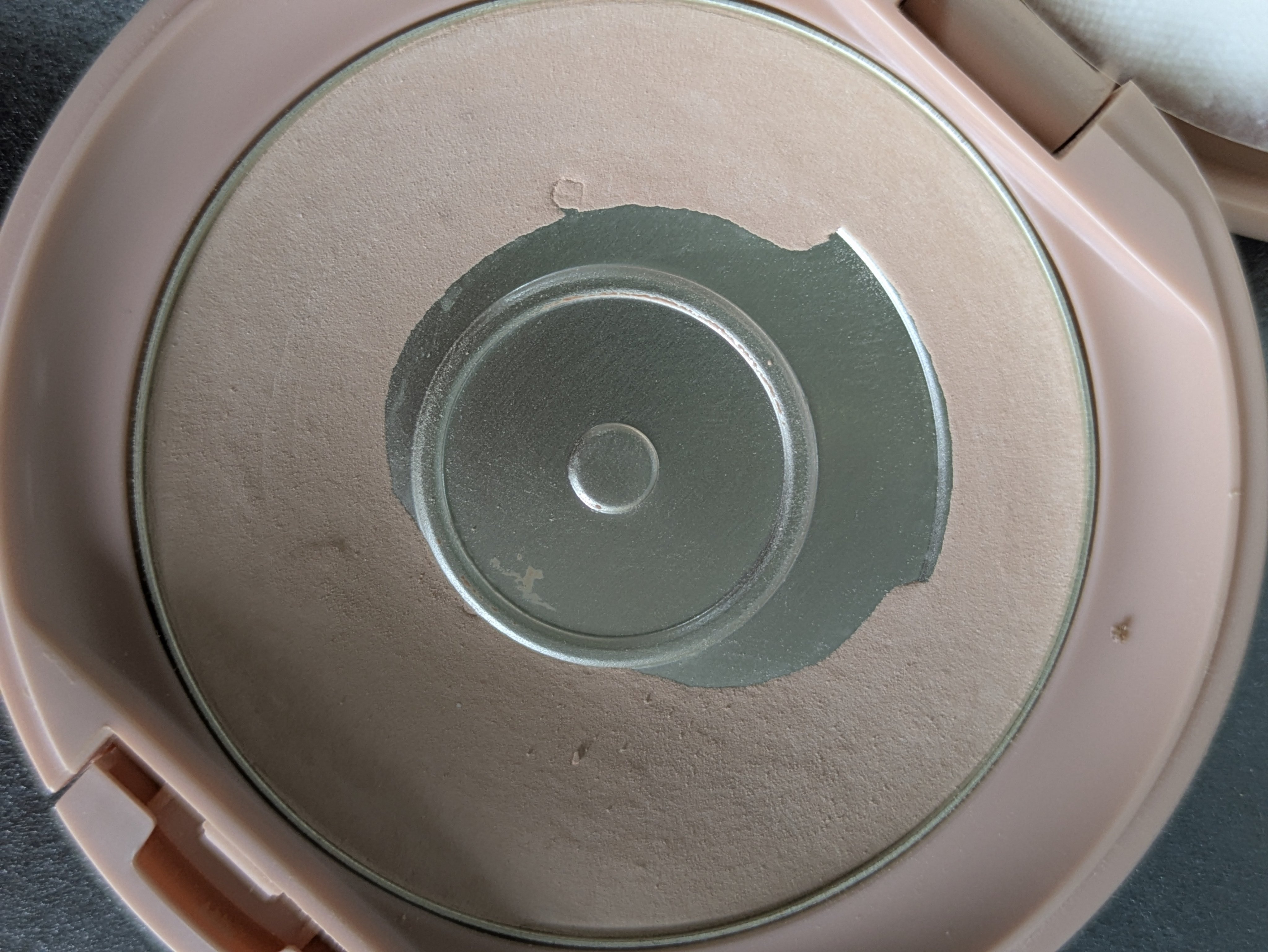 セッティング パウダー 02/PAUL & JOE BEAUTE/プレストパウダーを使ったクチコミ（1枚目）