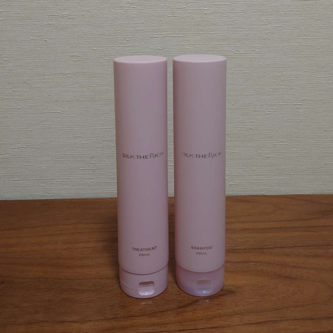SILK THE RICH ハイモイスト&リペア シャンプー・トリートメント/SILK THE RICH/市販シャンプーを使ったクチコミ（1枚目）