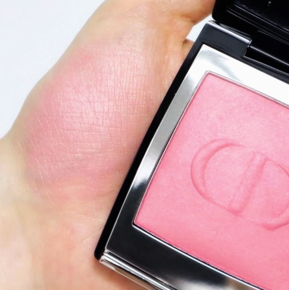 ディオールスキン ルージュ ブラッシュ/Dior/パウダーチークを使ったクチコミ（2枚目）