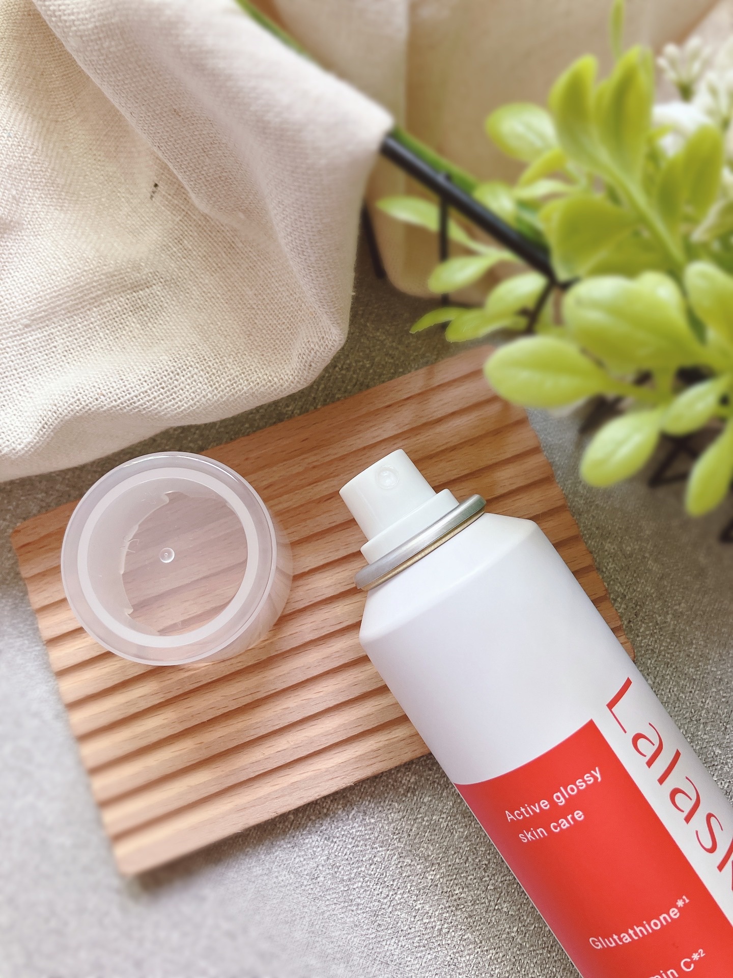 水光シャワーミスト/Lalaskin/ミスト状化粧水を使ったクチコミ（2枚目）