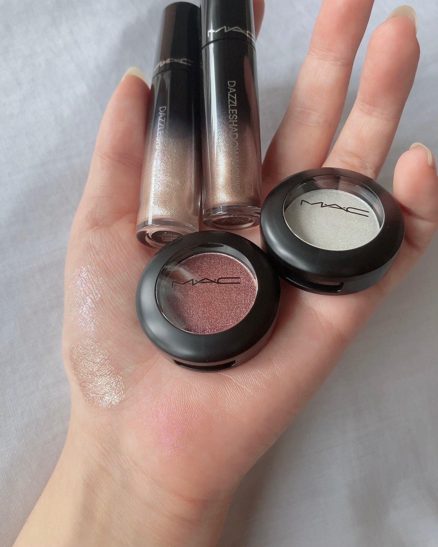ダズルシャドウ リキッド アイシャドウ グリッター/M・A・C/リキッドアイシャドウを使ったクチコミ(2枚目)