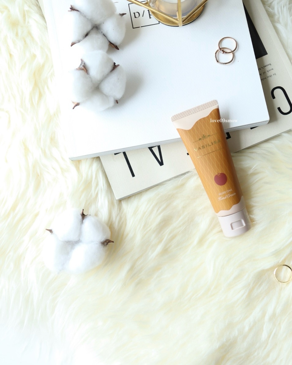 ヴァシリーサ ヌード ワン フレグランス ティント ハンドクリーム/ヴァシリーサ/ハンドクリームを使ったクチコミ（1枚目）