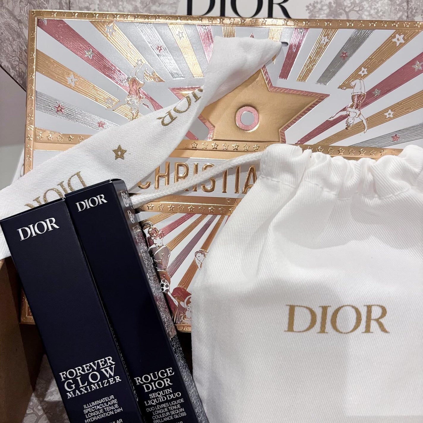 ディオールスキン フォーエヴァー グロウ マキシマイザー/Dior/ハイライトを使ったクチコミ(1枚目)