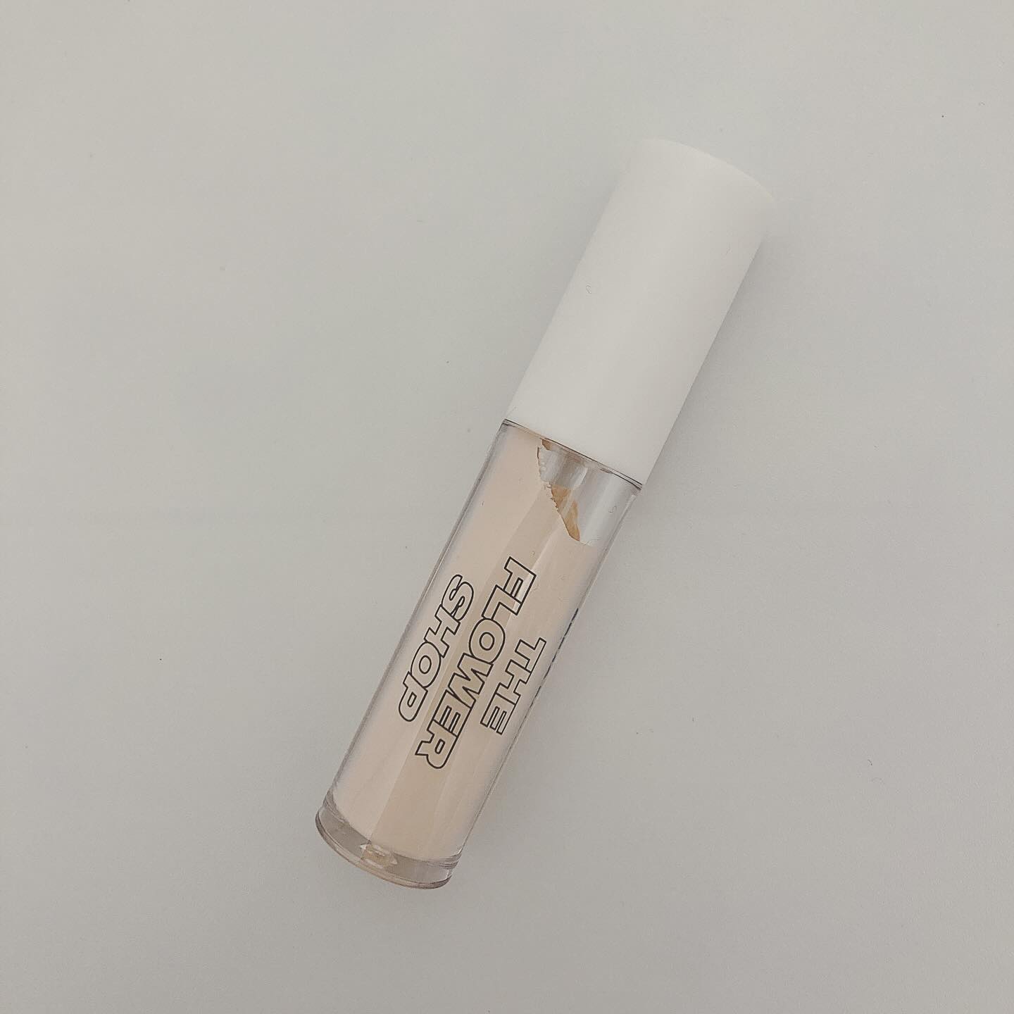 ザ･フラワーショップ コンシーラー ライトベージュ/THE FLOWER SHOP/リキッドコンシーラーを使ったクチコミ（1枚目）