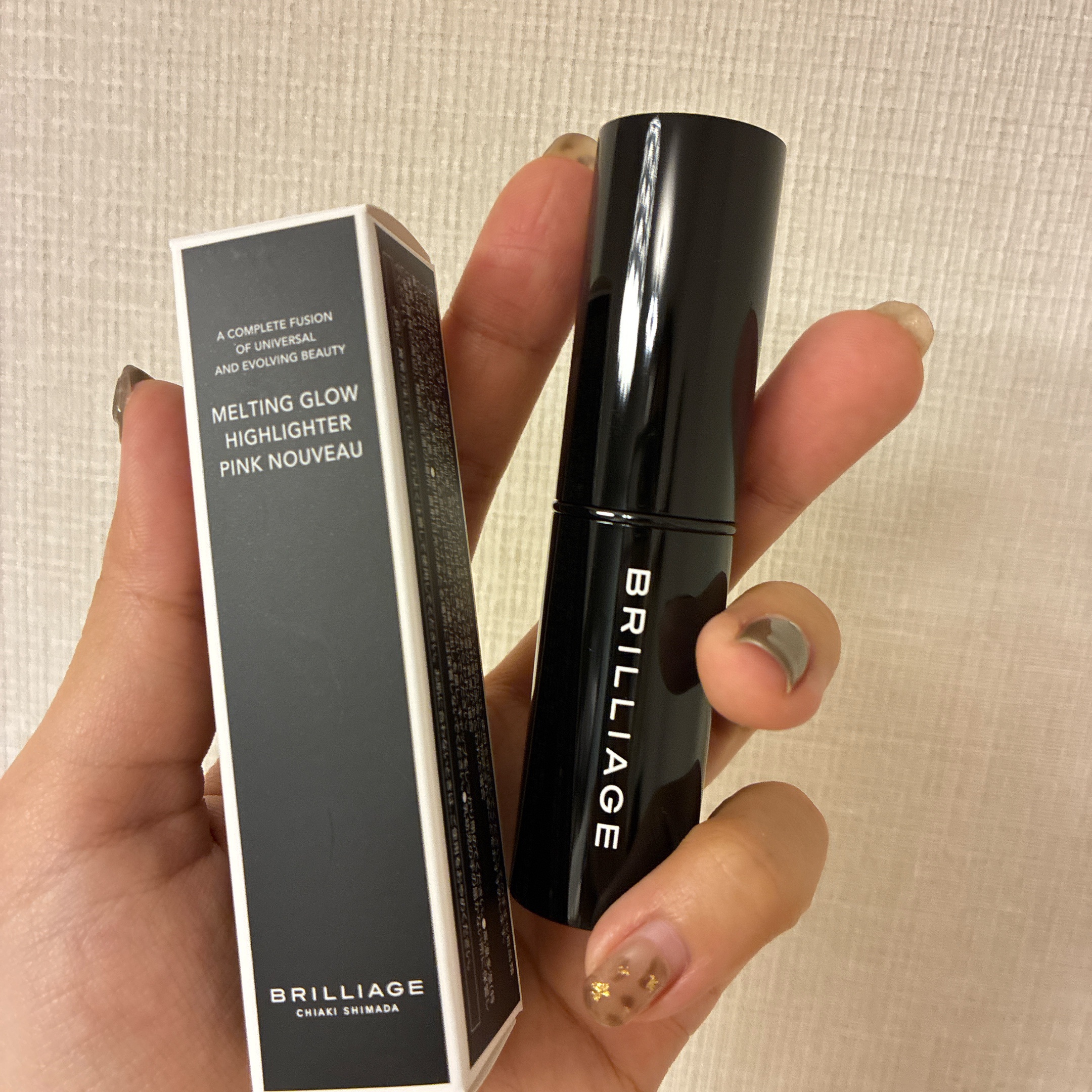 メルティング グロウ ハイライター /ブリリアージュ/スティックハイライトを使ったクチコミ（3枚目）