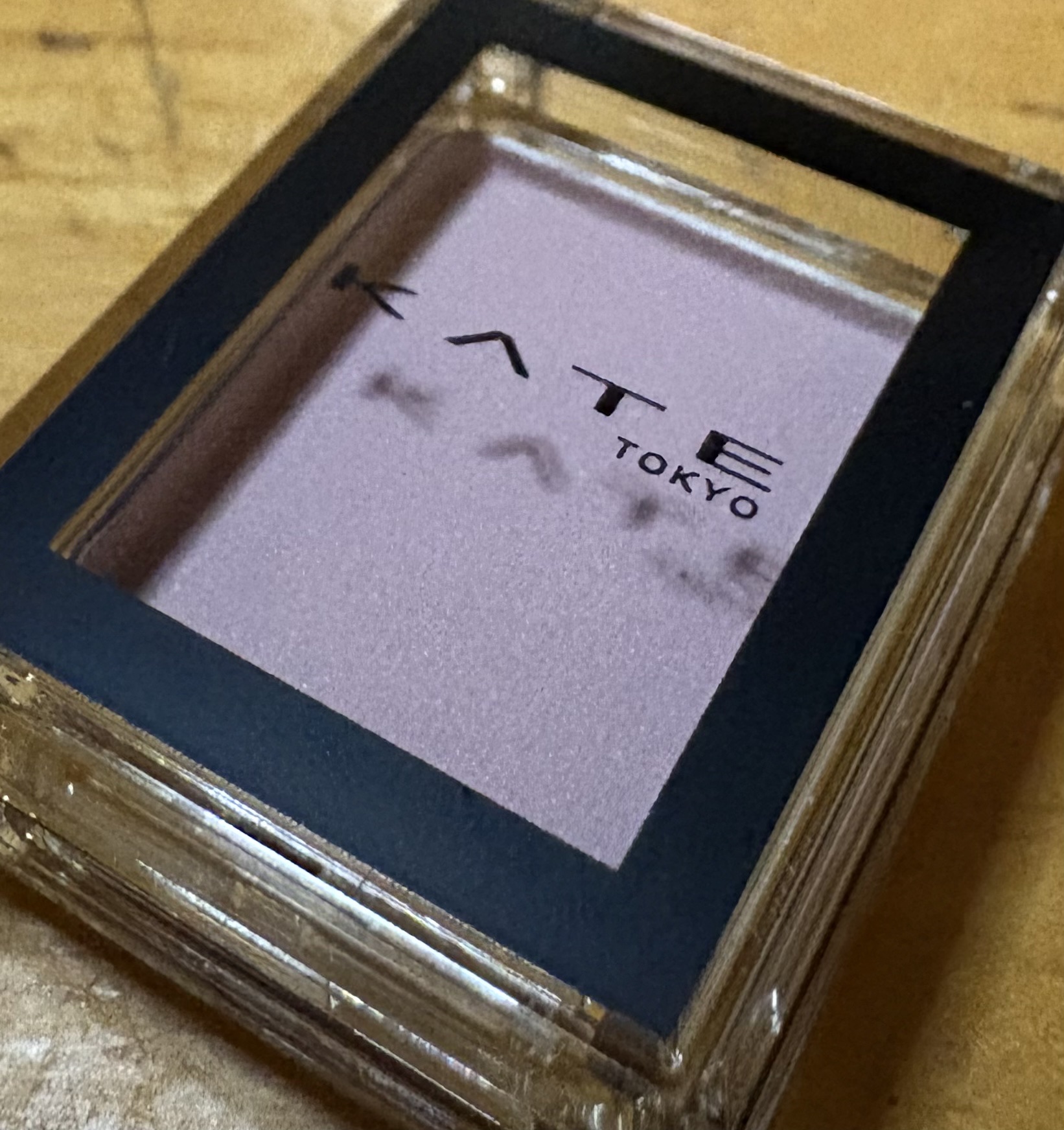 ケイト ザ アイカラー 070【マット】フォグピンク/KATE/単色アイシャドウを使ったクチコミ（1枚目）