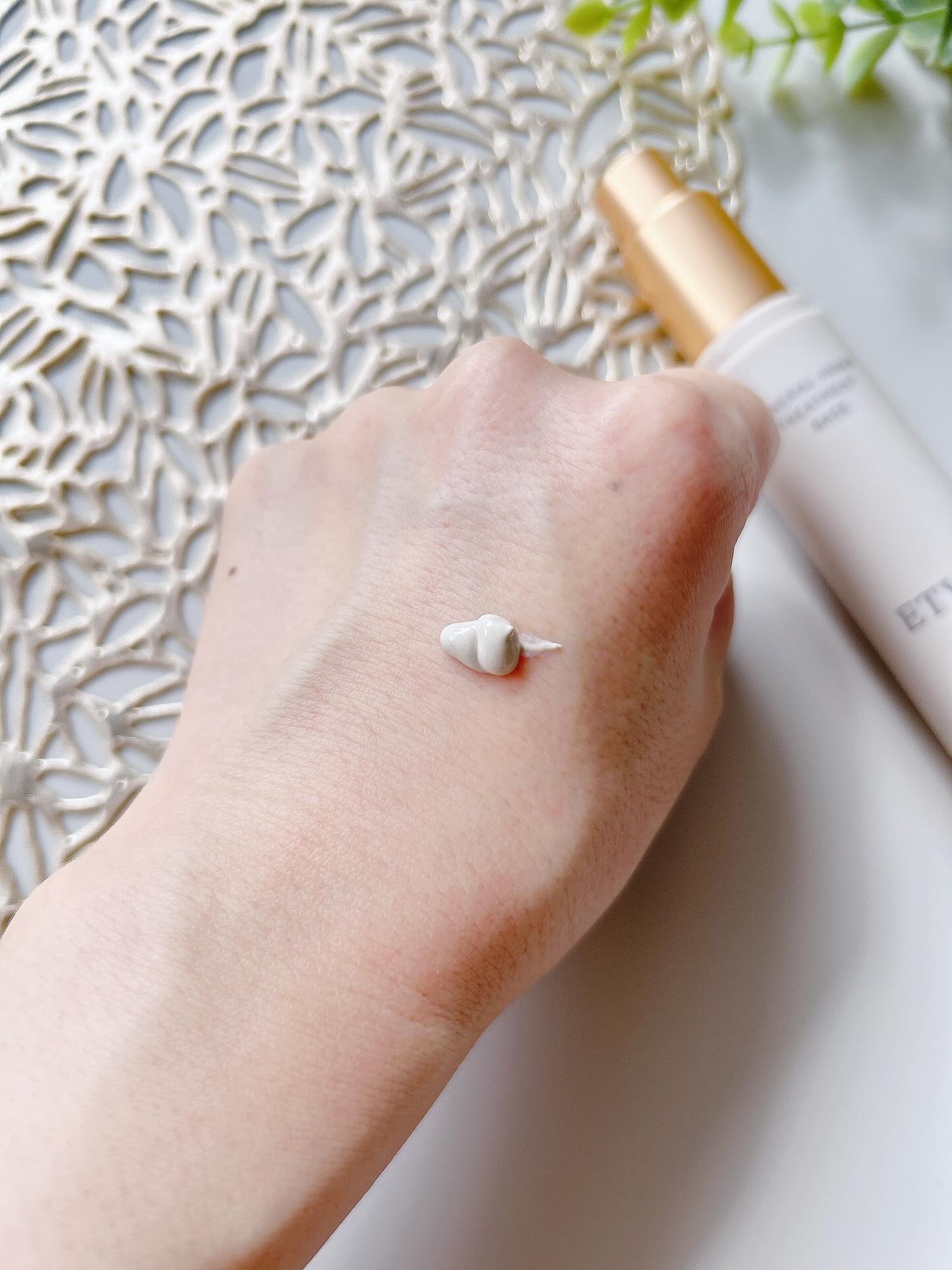 ミネラルインナートリートメントベース/エトヴォス/化粧下地を使ったクチコミ（3枚目）