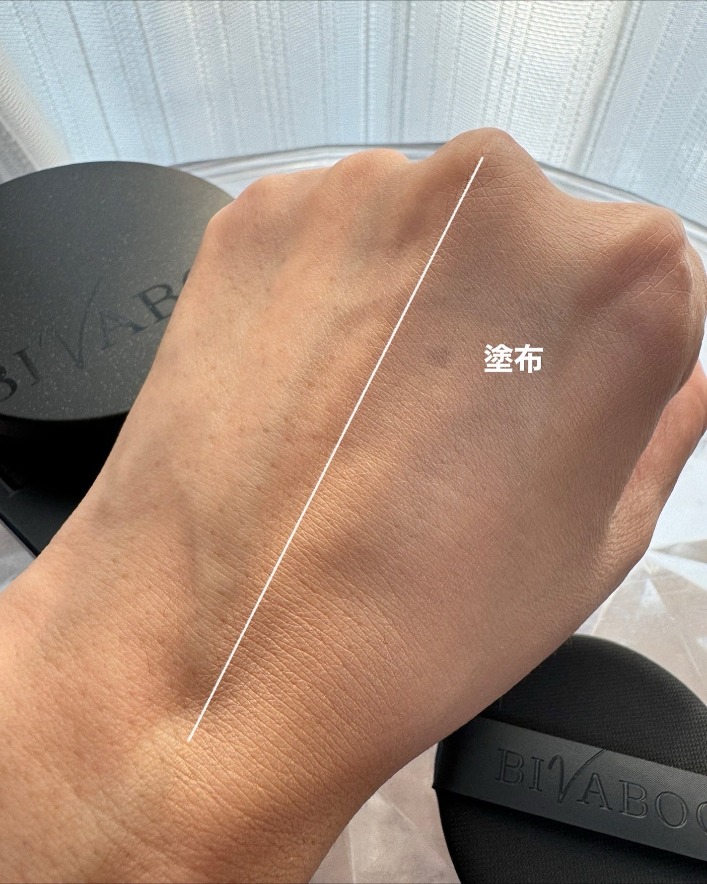 ベルベットジュエルクッション/BIVABOO/クッションファンデーションを使ったクチコミ(3枚目)