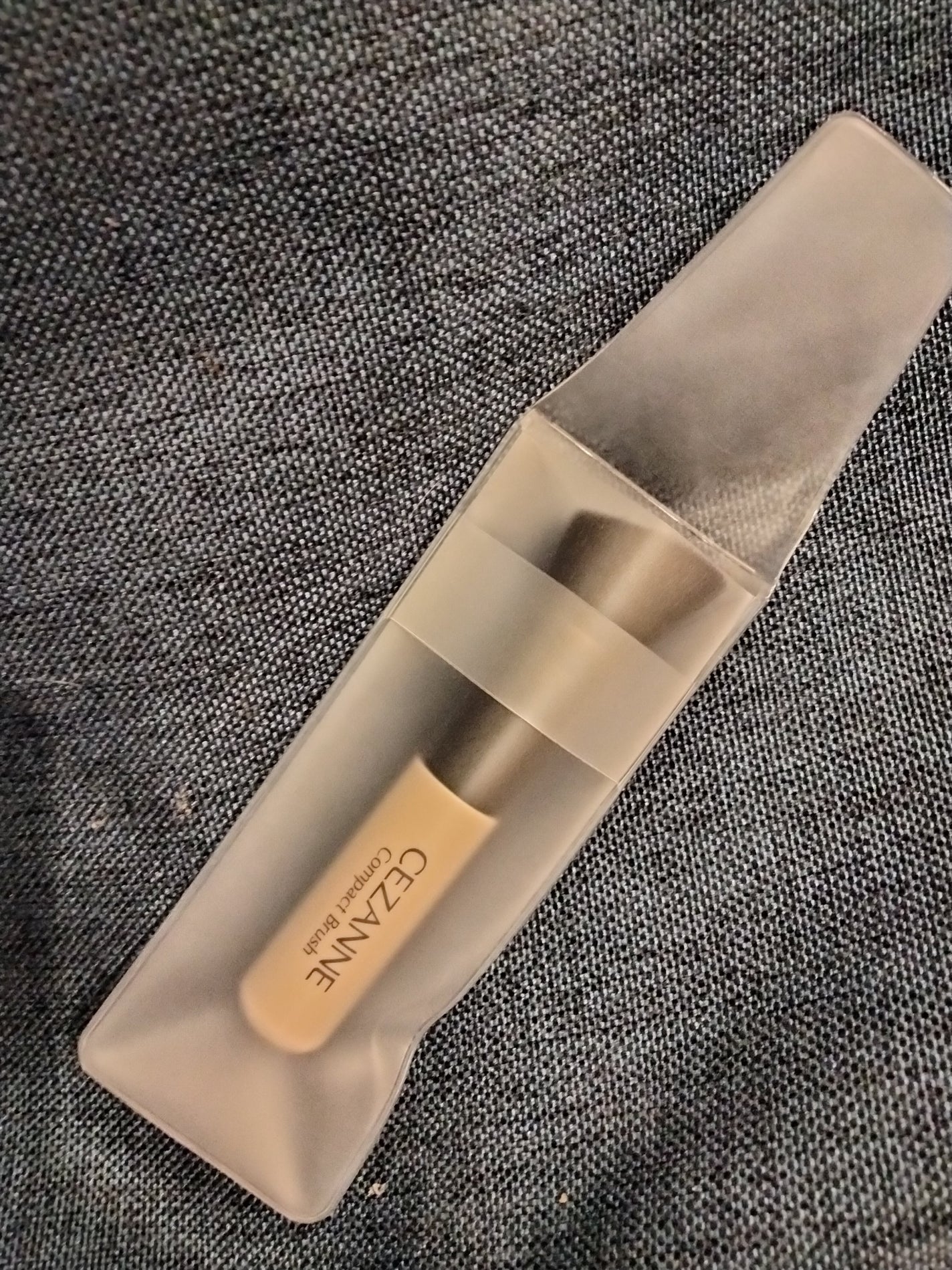 コンパクトブラシ/CEZANNE/メイクブラシを使ったクチコミ(2枚目)