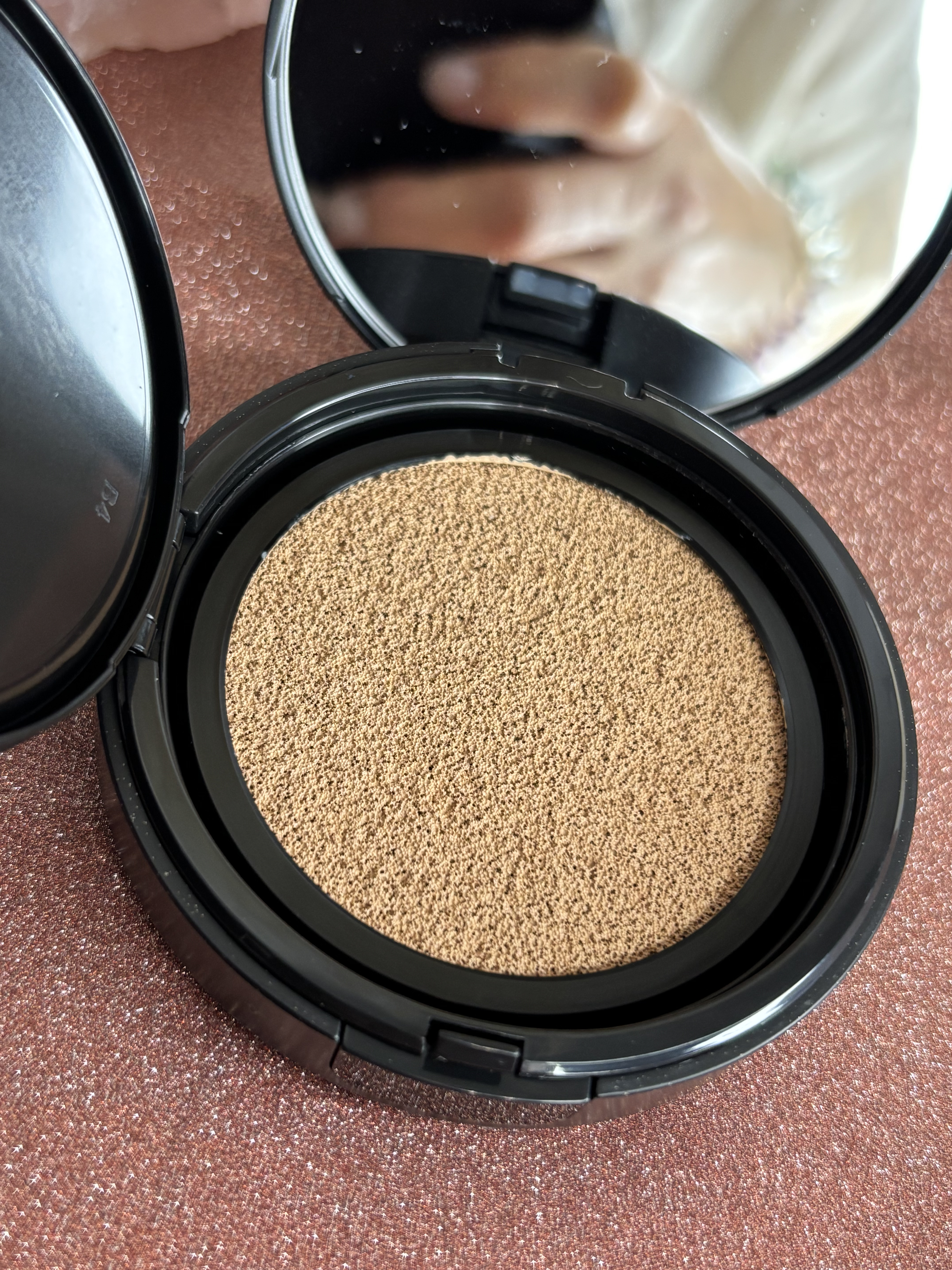 ベルベットジュエルクッション/BIVABOO/クッションファンデーションを使ったクチコミ（2枚目）