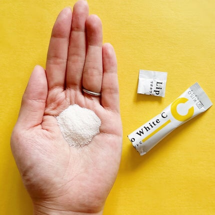 かな¨̮♡︎ on LIPS 「(株)基礎化粧品研究所様キソリポホワイトCサプリメントのご紹介..」(4枚目)