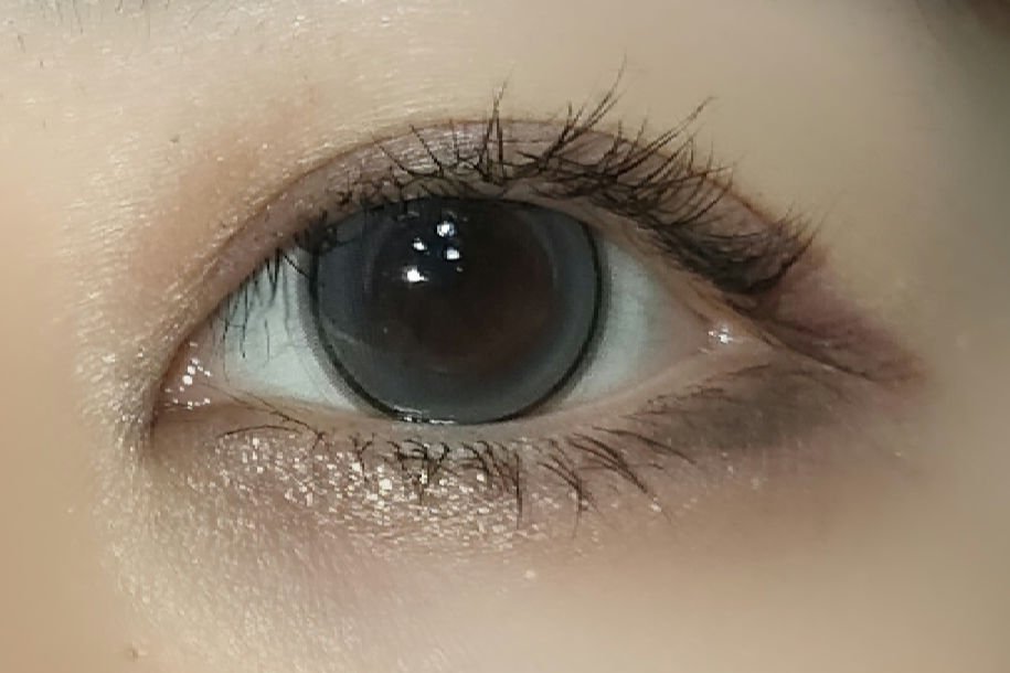 eye closet 1month ホログレー/EYE CLOSET/１ヶ月（１MONTH）カラコンを使ったクチコミ（1枚目）