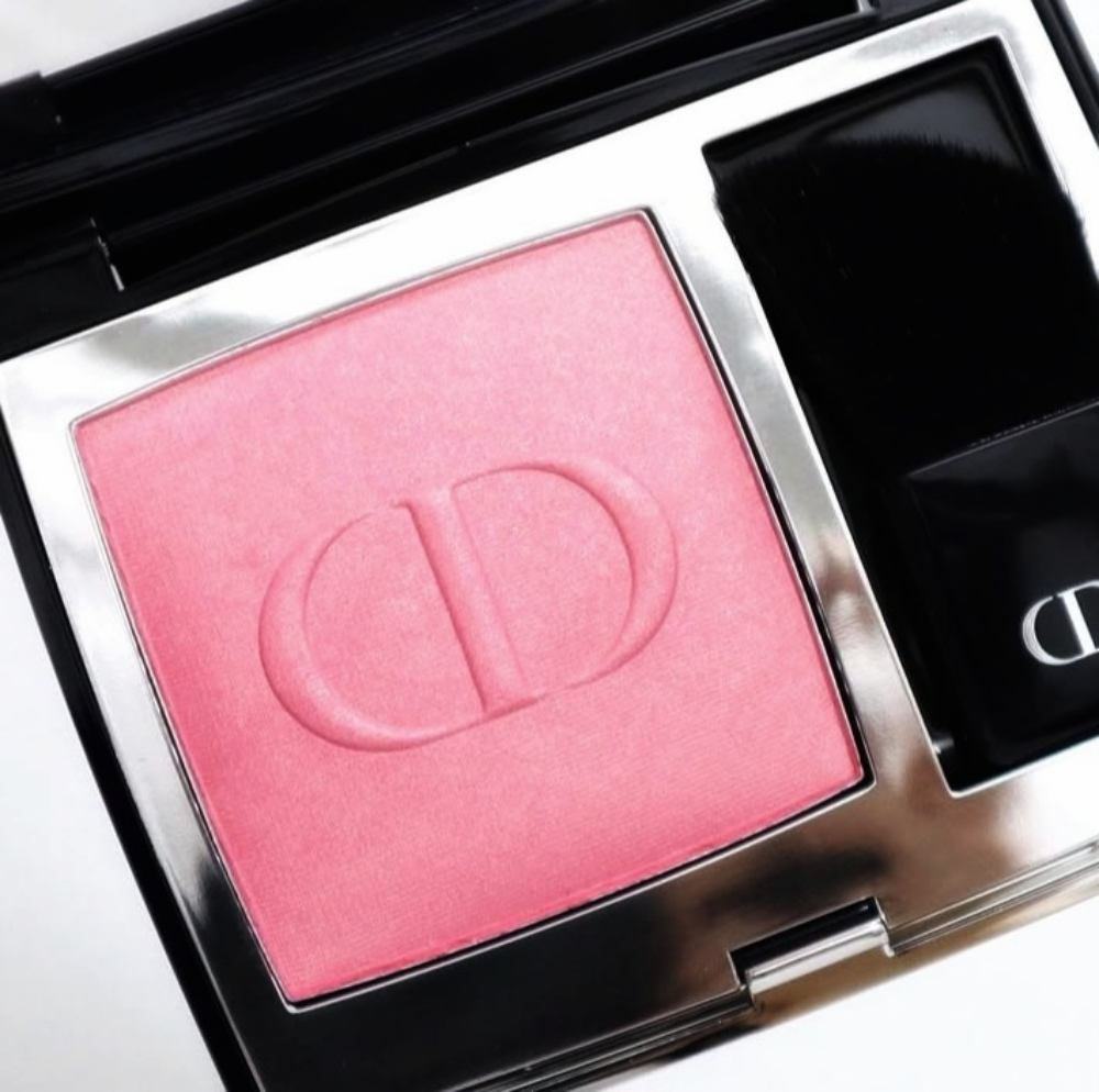 ディオールスキン ルージュ ブラッシュ/Dior/パウダーチークを使ったクチコミ（1枚目）