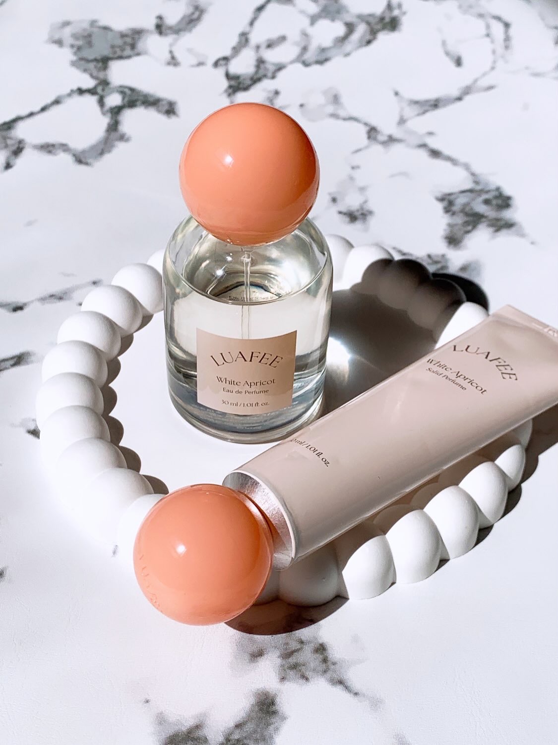 ソリッド パフューム ホワイトアプリコット/LUAFEE/練り香水を使ったクチコミ（2枚目）