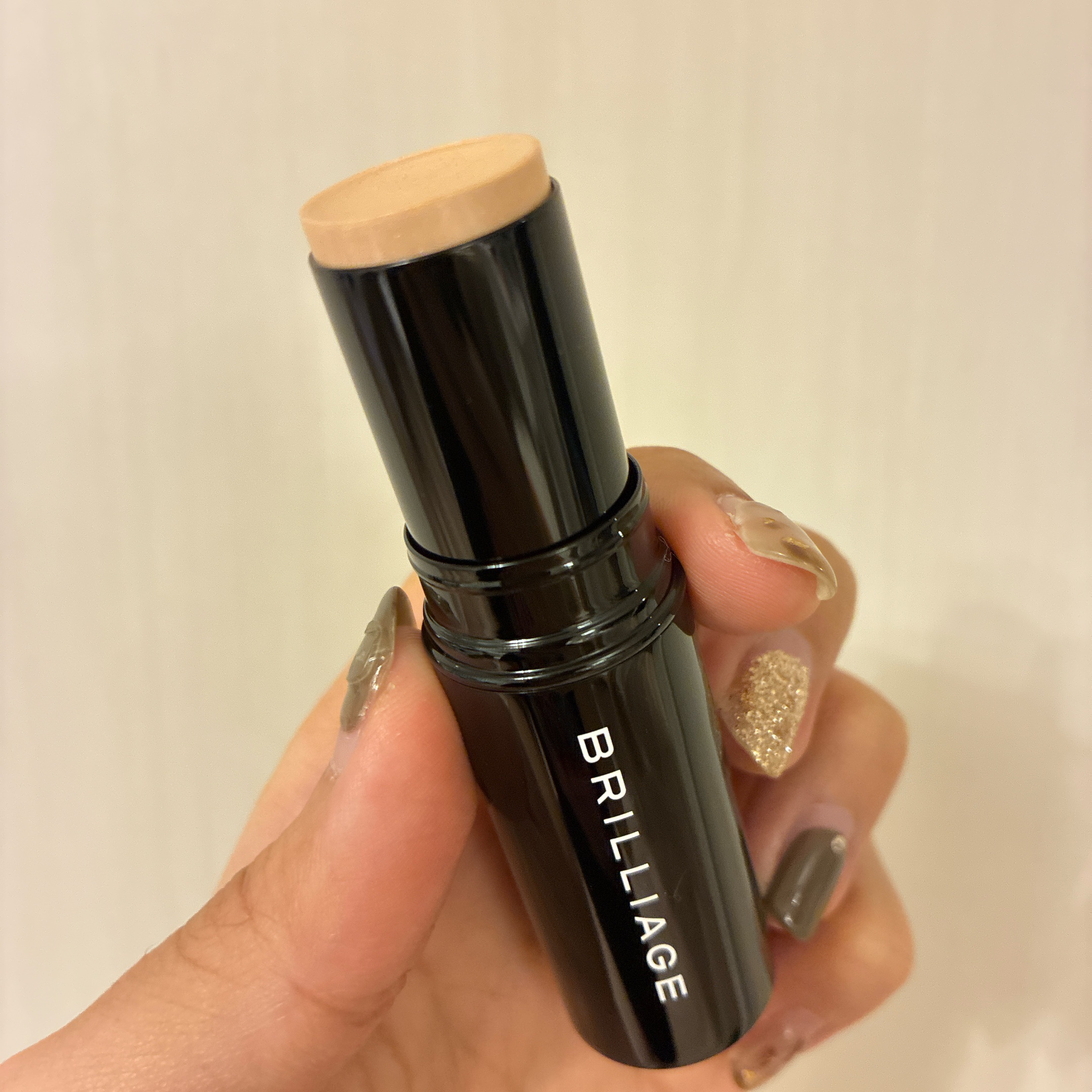 メルティング グロウ ハイライター /ブリリアージュ/スティックハイライトを使ったクチコミ（2枚目）