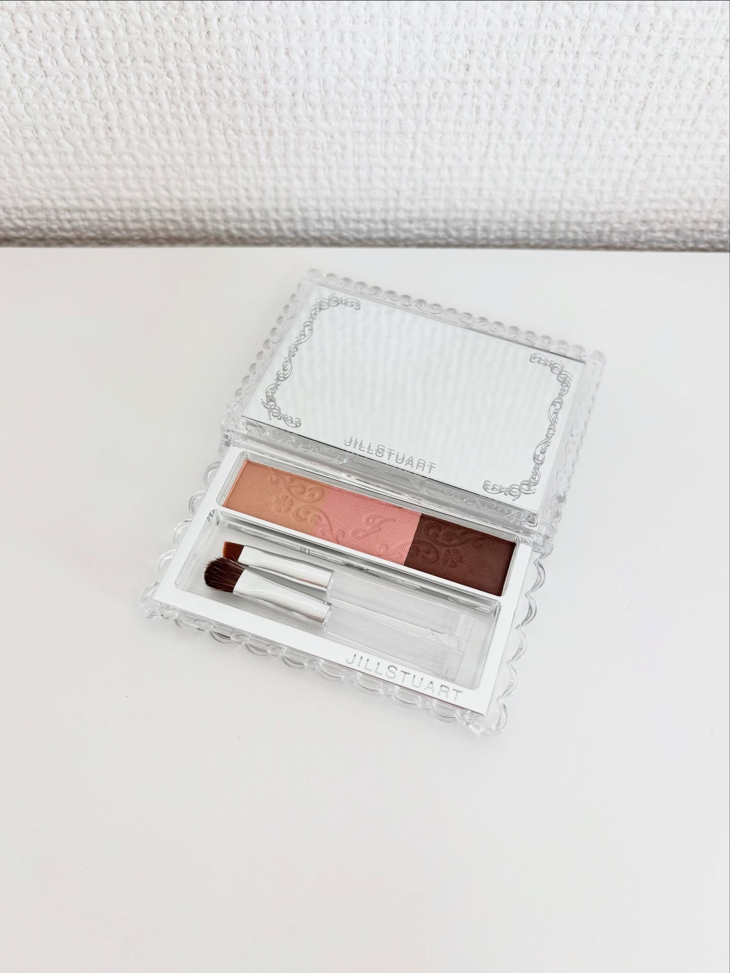 ジルスチュアート ブルームニュアンスブロウパレット/JILL STUART/パウダーアイブロウを使ったクチコミ（2枚目）