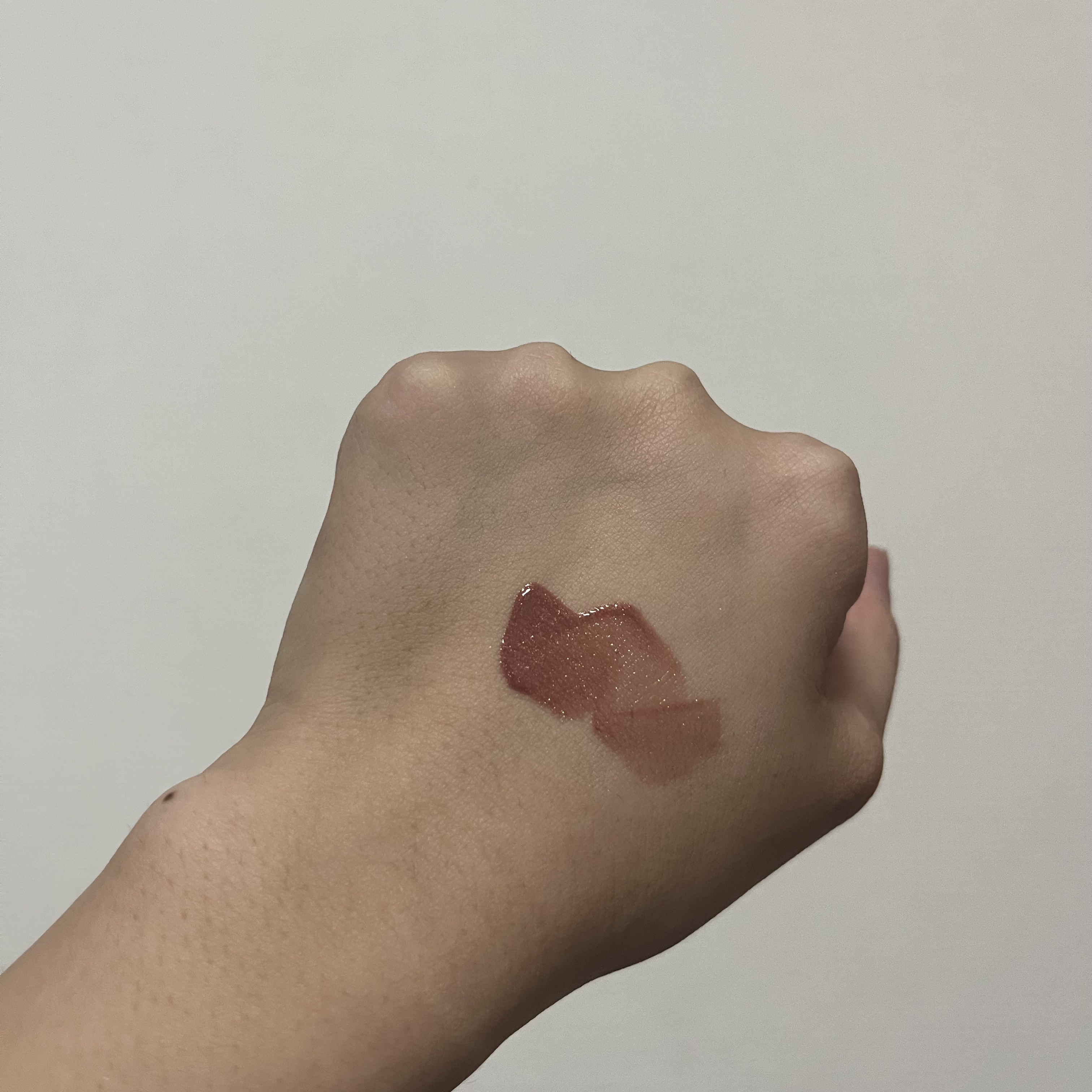 アップトゥーミー　ハグマイリップ　カラーロックプランパー/up2me/リッププランパーを使ったクチコミ（2枚目）