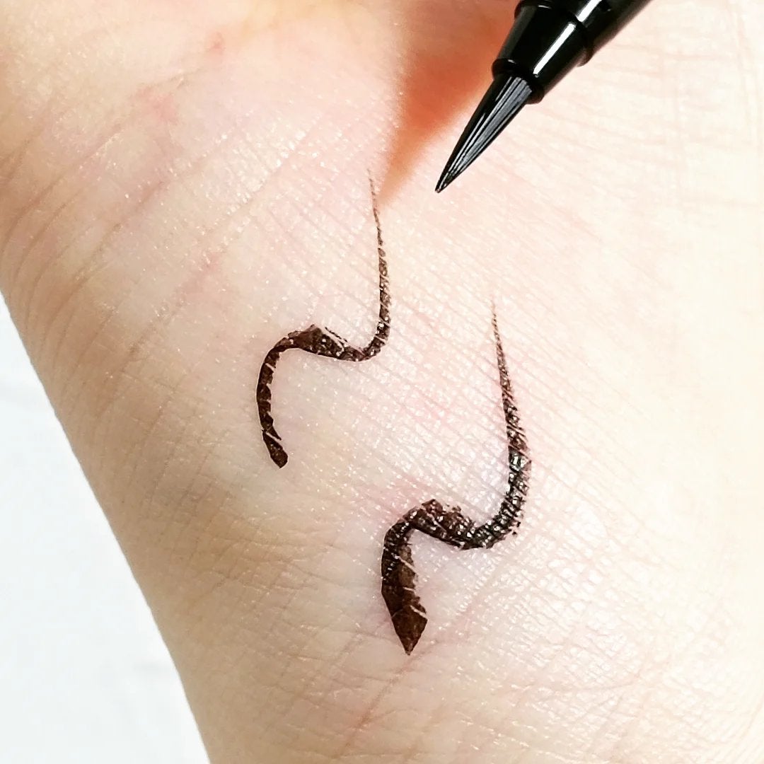 リキッドアイライナーTP/キングダム/リキッドアイライナーを使ったクチコミ(2枚目)