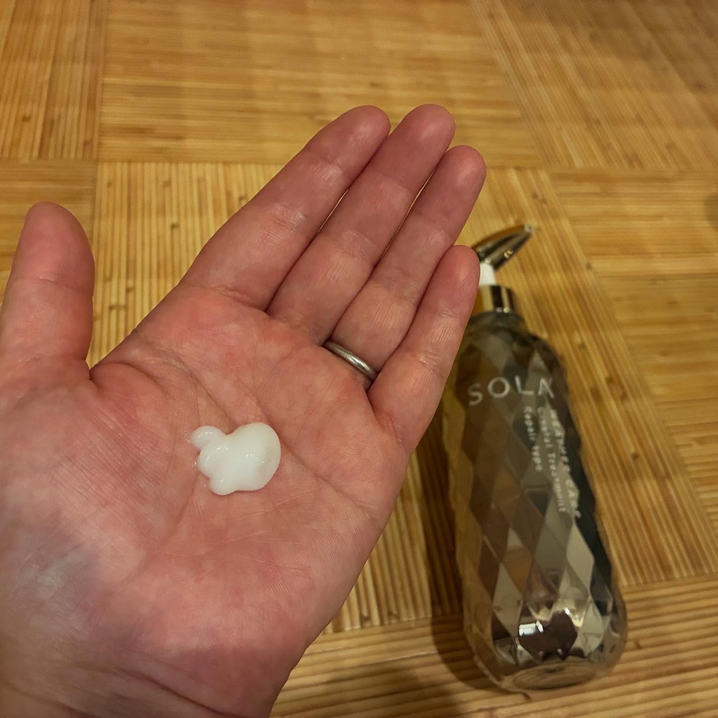 ソラ ウェザーケア クリスタル シャンプー/ヘアトリートメント リペアタイプ/SOLA WEATHER CARE/市販シャンプーを使ったクチコミ(3枚目)