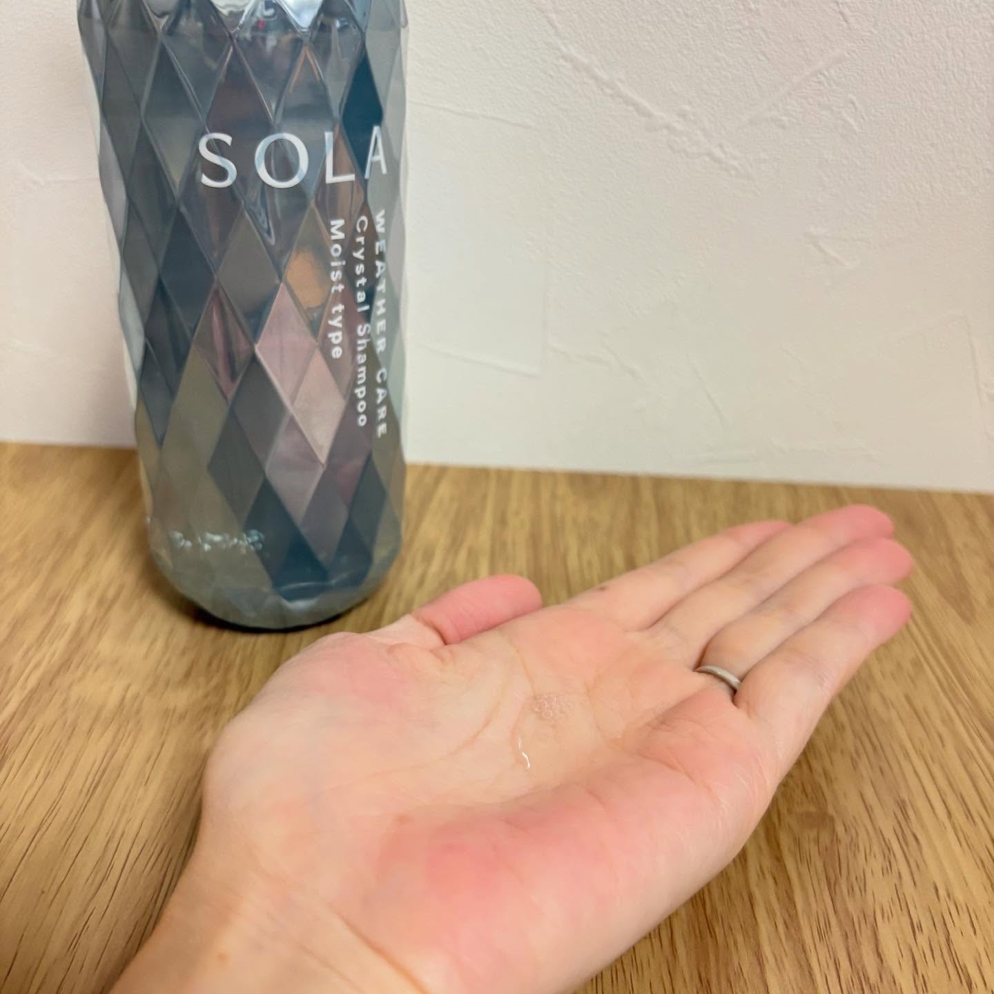 ソラ ウェザーケア クリスタル シャンプー/ヘアトリートメント モイストタイプ/SOLA WEATHER CARE/市販シャンプーを使ったクチコミ（2枚目）