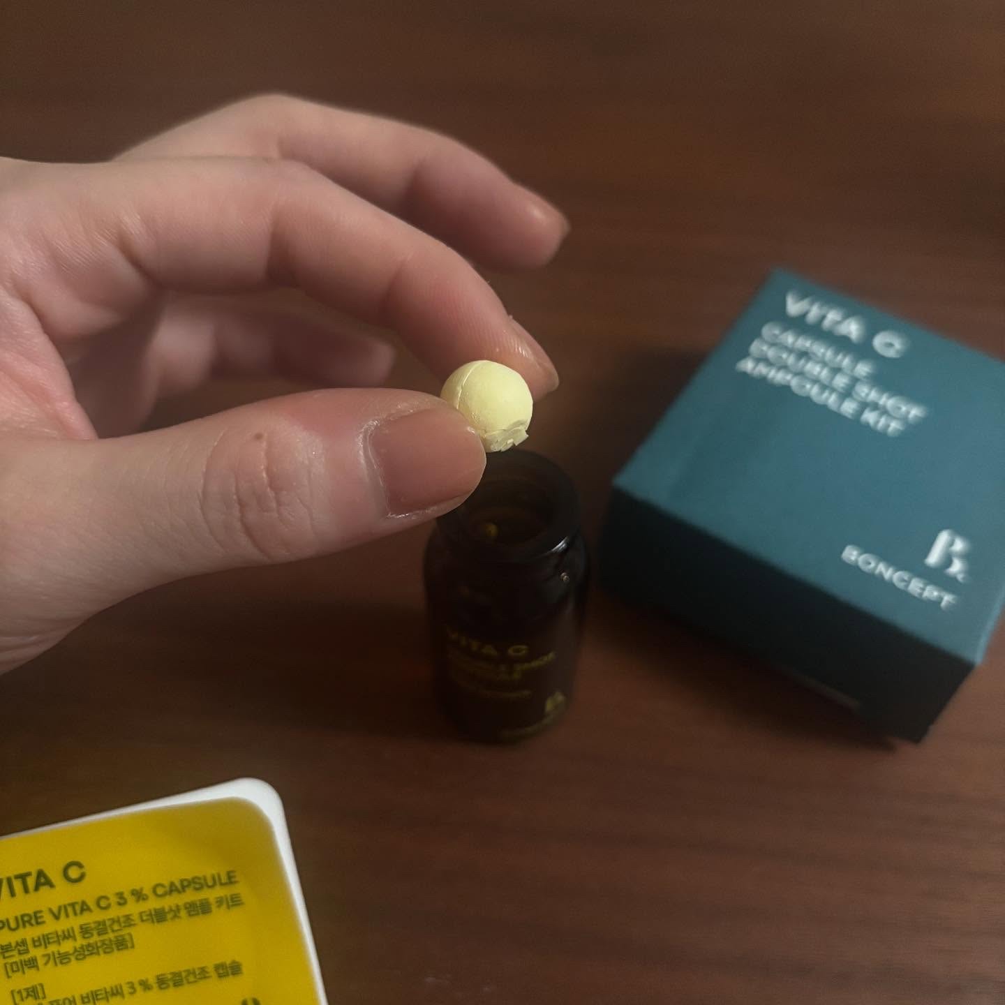 ビタC凍結乾燥ダブルショットアンプルキット/BONCEPT/美容液を使ったクチコミ（2枚目）