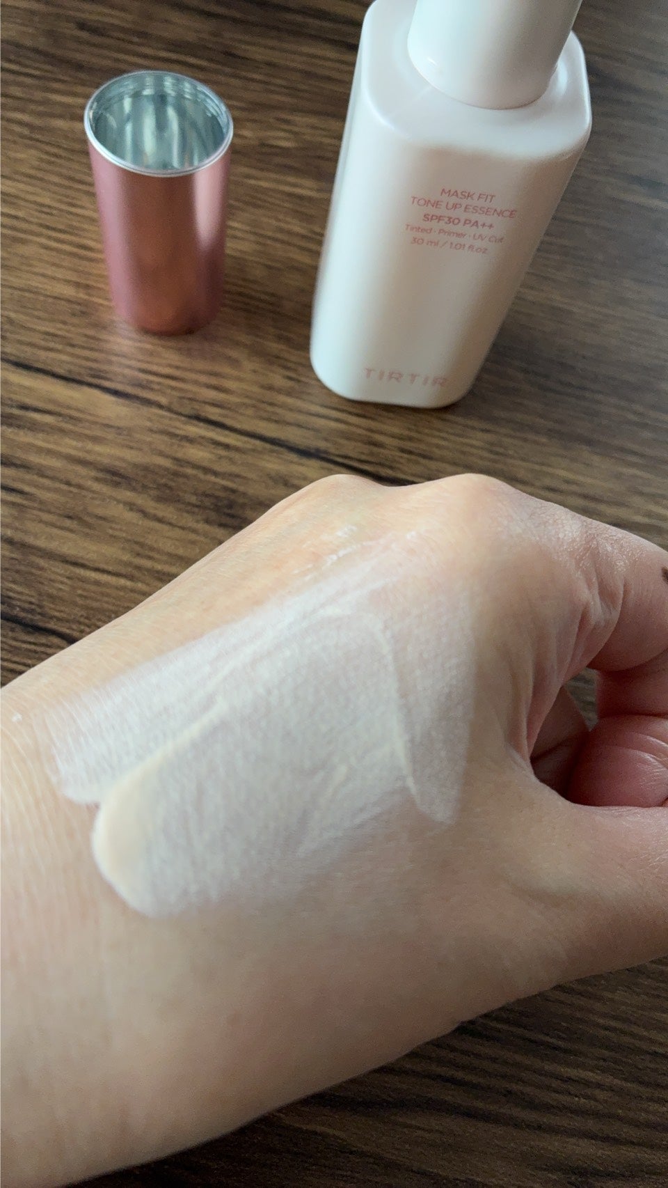 マスクフィットトーンアップエッセンス/TIRTIR(ティルティル)/化粧下地を使ったクチコミ(4枚目)
