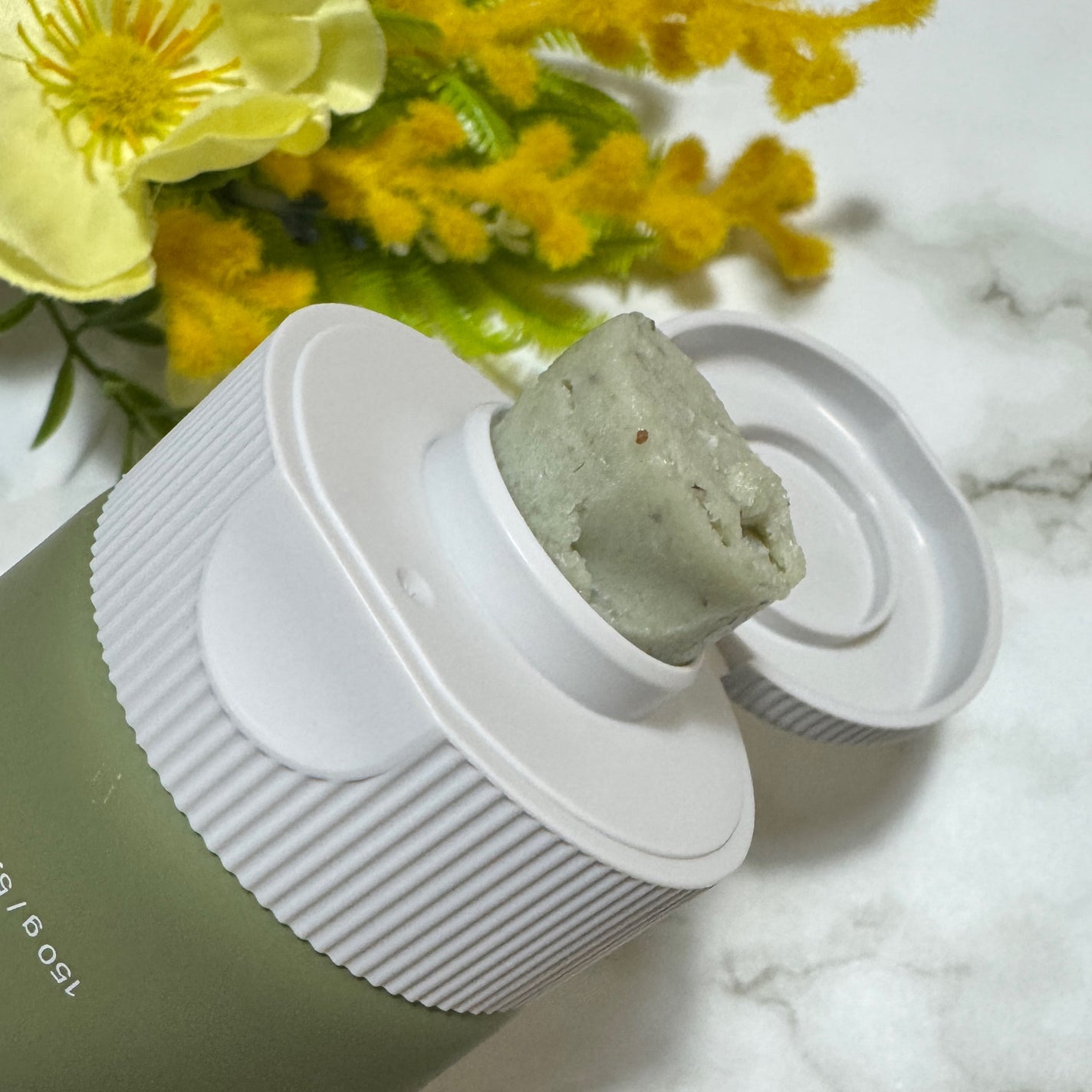 akane*° on LIPS 「・・・アレンシアチューブもちソープもちっとしたテクスチャーを持..」(2枚目)