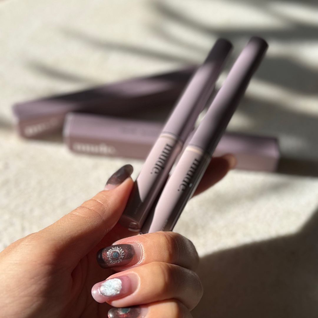 インスパイアスキニーブロウカラ/mude/眉マスカラを使ったクチコミ（3枚目）