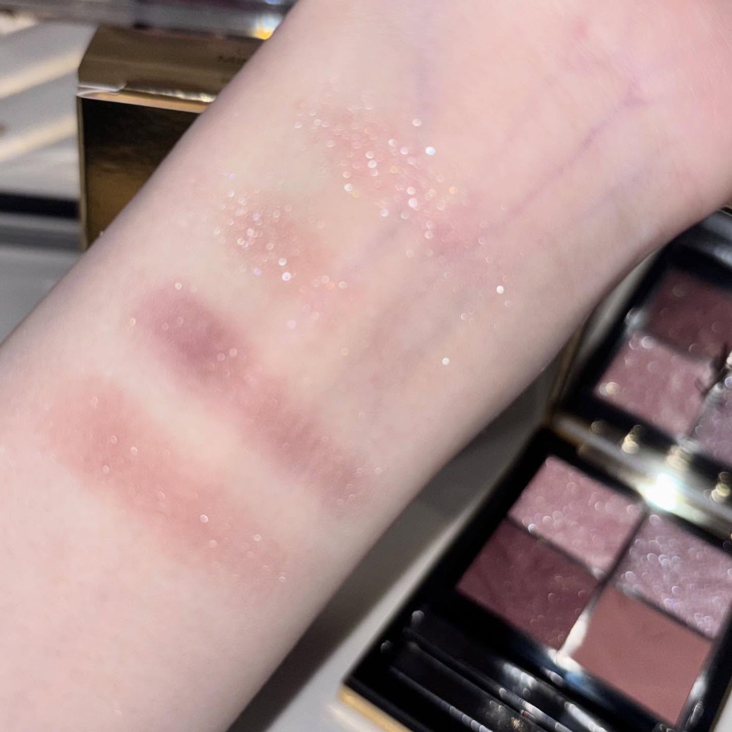 クチュール ミニ クラッチ/YVES SAINT LAURENT BEAUTE/アイシャドウパレットを使ったクチコミ(5枚目)