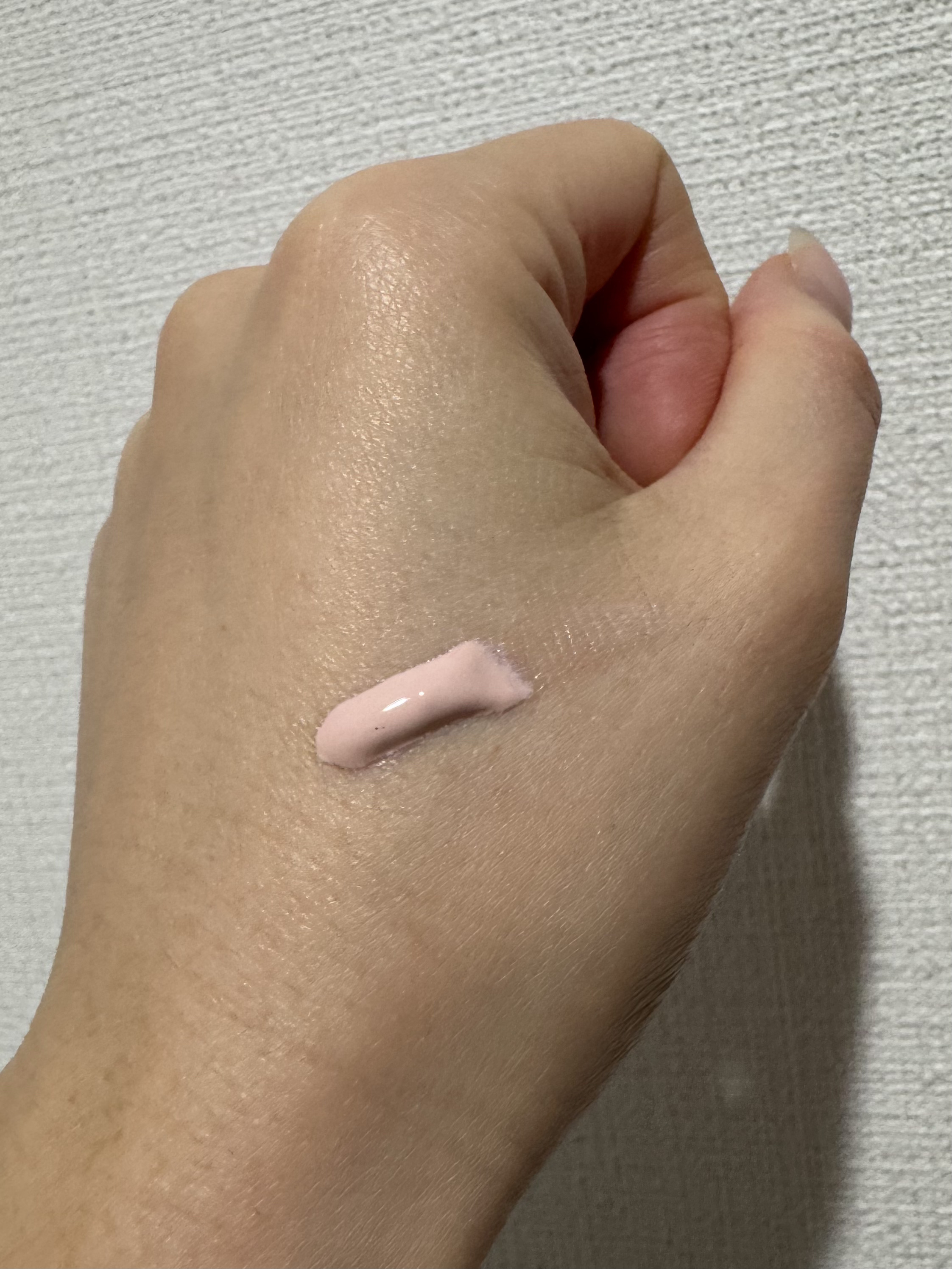 インテンシブ セラム ラディアンス プライマー/BOBBI BROWN/化粧下地を使ったクチコミ（2枚目）