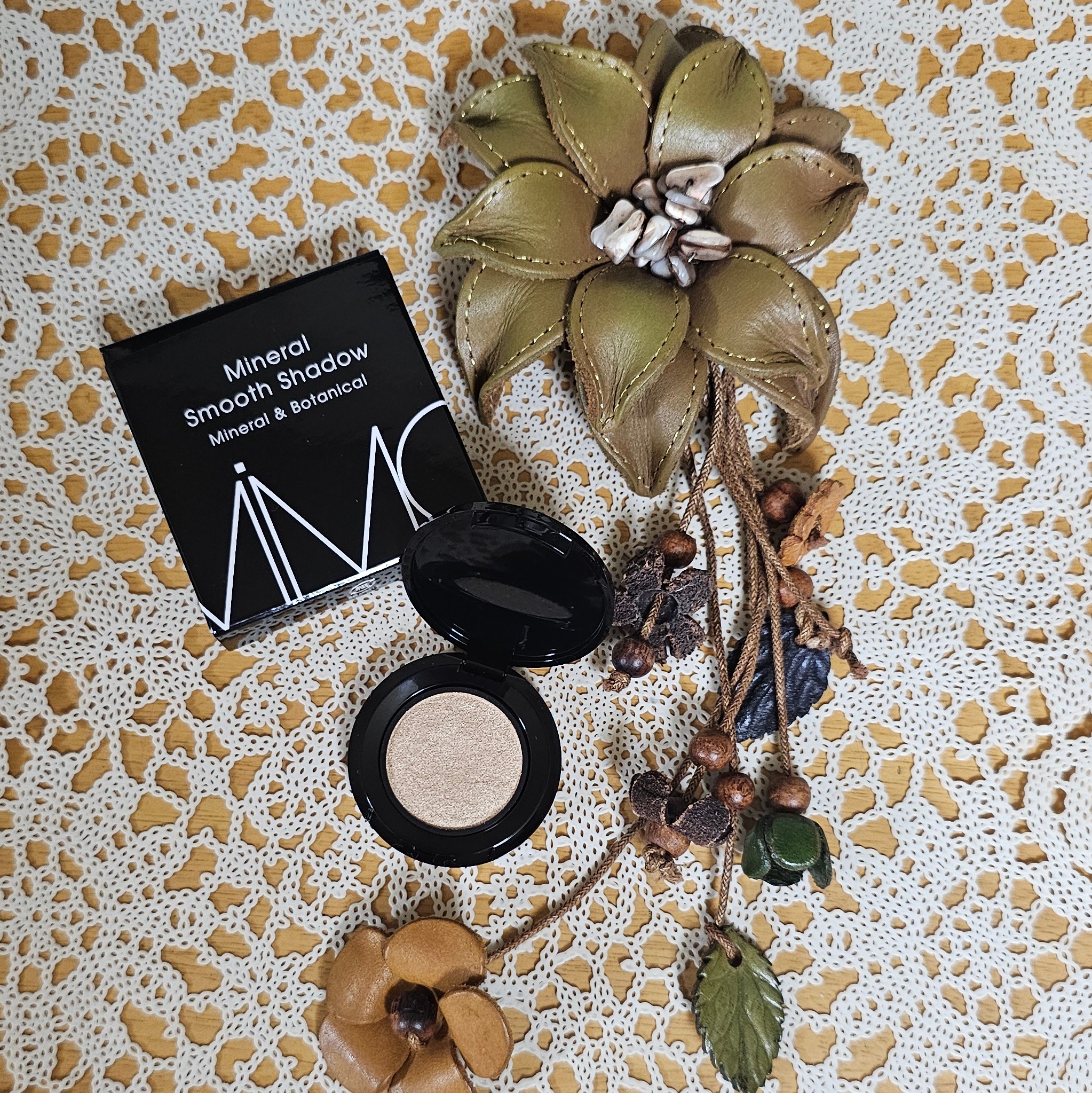 ミネラルスムースシャドー/MiMC/単色アイシャドウを使ったクチコミ（1枚目）