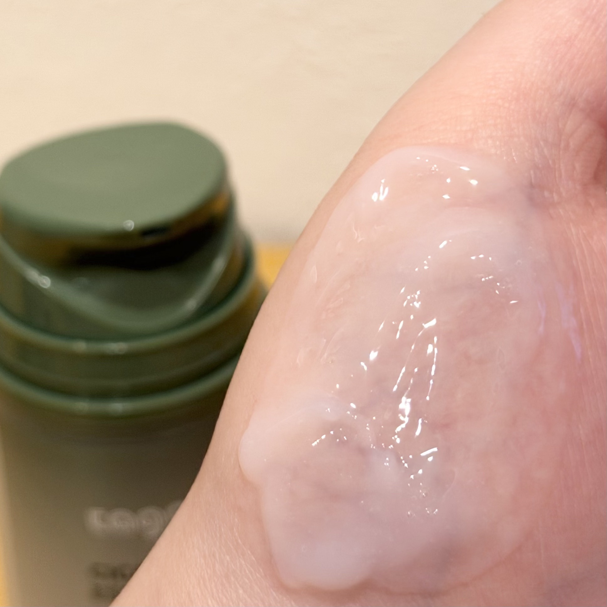 シカ スージングエッセンス/TAGA/フェイスクリームを使ったクチコミ（3枚目）