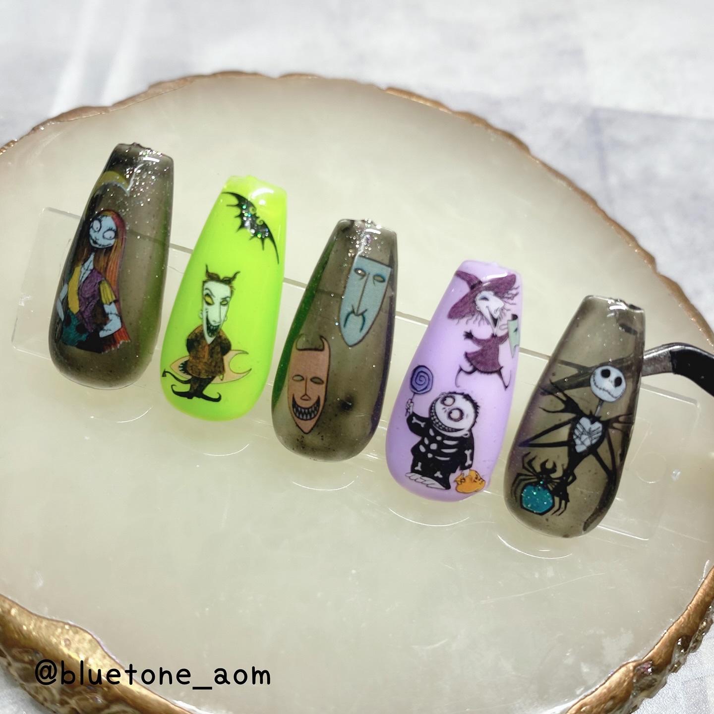 ネイルシール/セリア/ネイルシールを使ったクチコミ（3枚目）