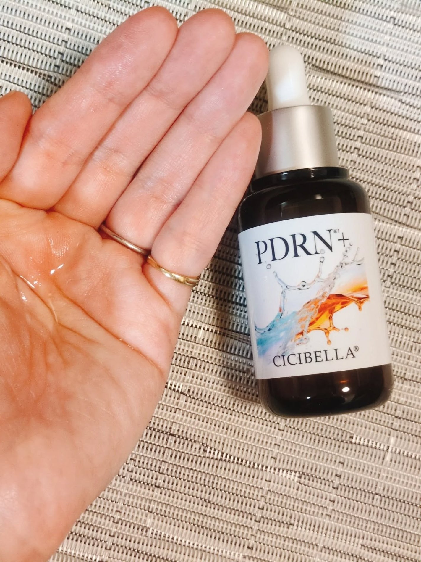 プレミアムビューティーセラム PDRN+美容液/CICIBELLA/美容液を使ったクチコミ(2枚目)