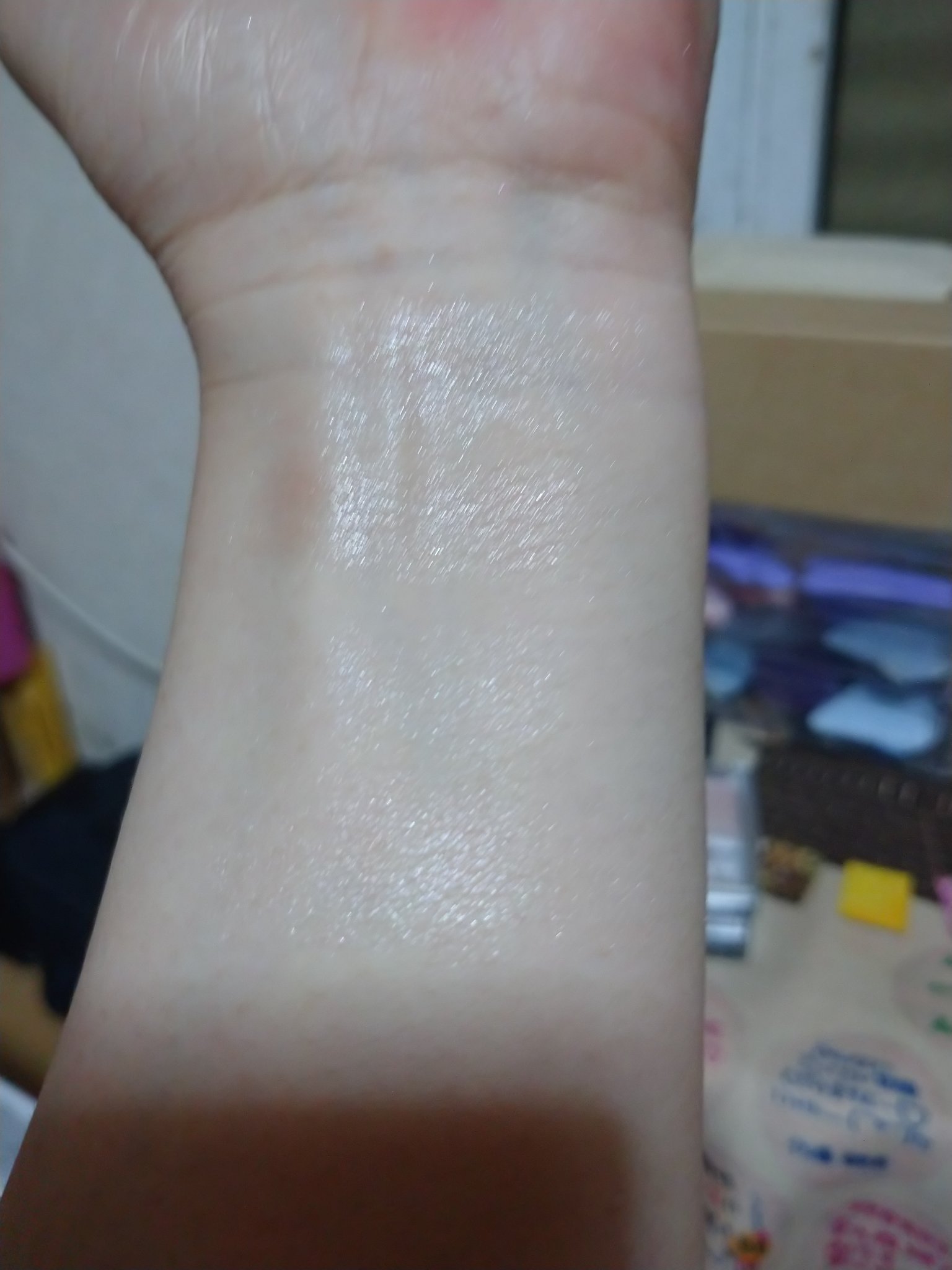 パールグロウハイライト/CEZANNE/パウダーハイライトを使ったクチコミ（2枚目）