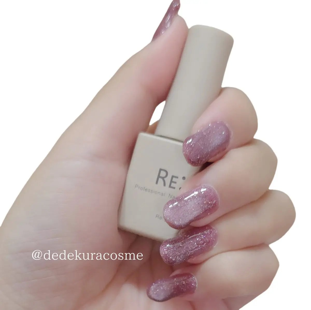 秋だし結婚式のお呼ばれも近くなってきたのでリジェルのパープル系のマグ&ラメネイルをゲット💗フラッシュでラメがばっちり光って華やかに👏🏻

#Beach #リジェル #HEMAfreeEmotion #ジェルネイル