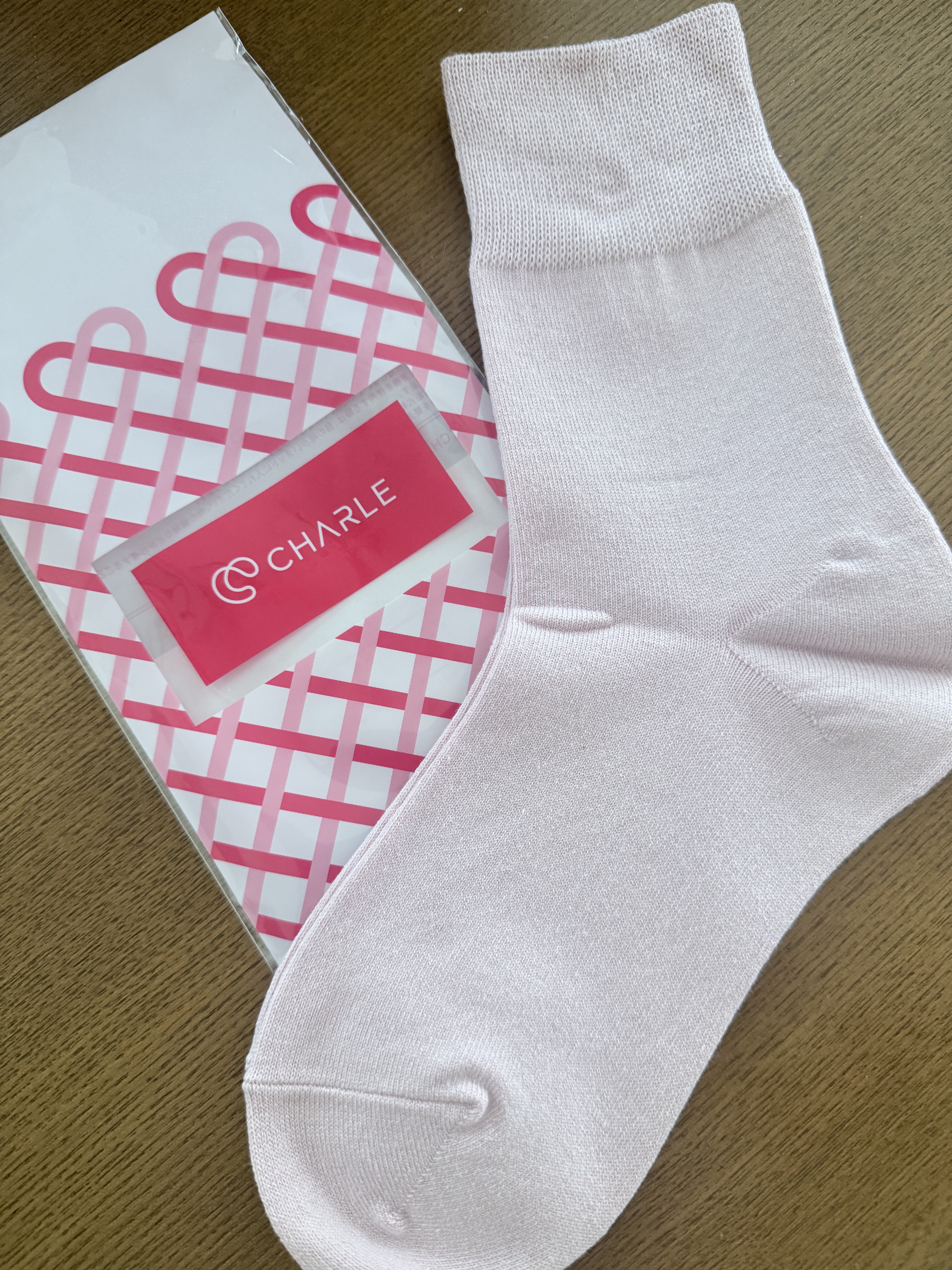 
こちらはシャルレ様よりご提供いただきました。

✼••┈┈••✼••┈┈••✼••┈┈••✼••┈┈••✼

《商品説明》

シャルレ
足口ゆったりソックス（婦人）
22-25cm

オールシーズンいつでも快適なはき心地のやさしいソックス