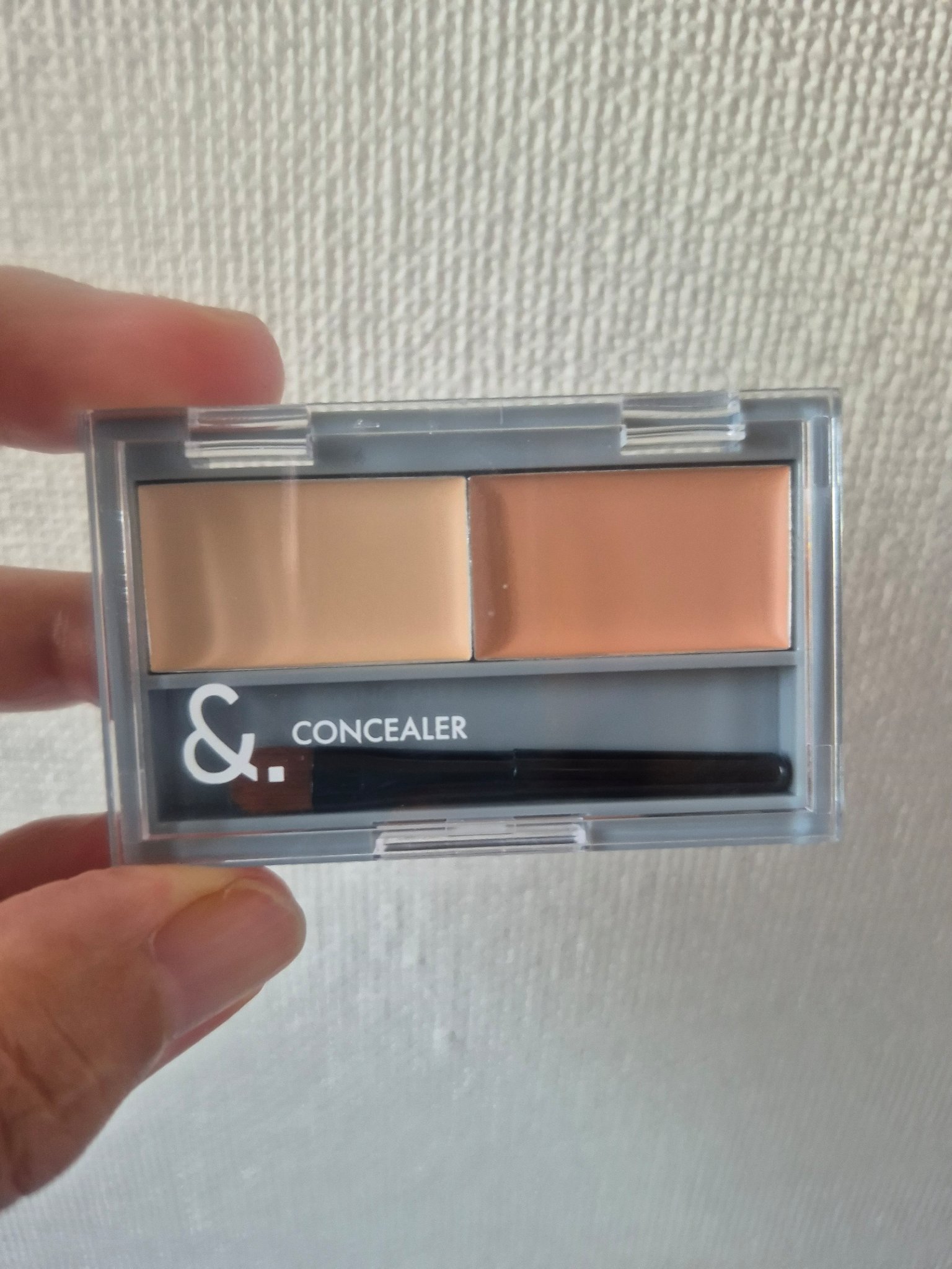 &．パレットコンシーラー / DAISO