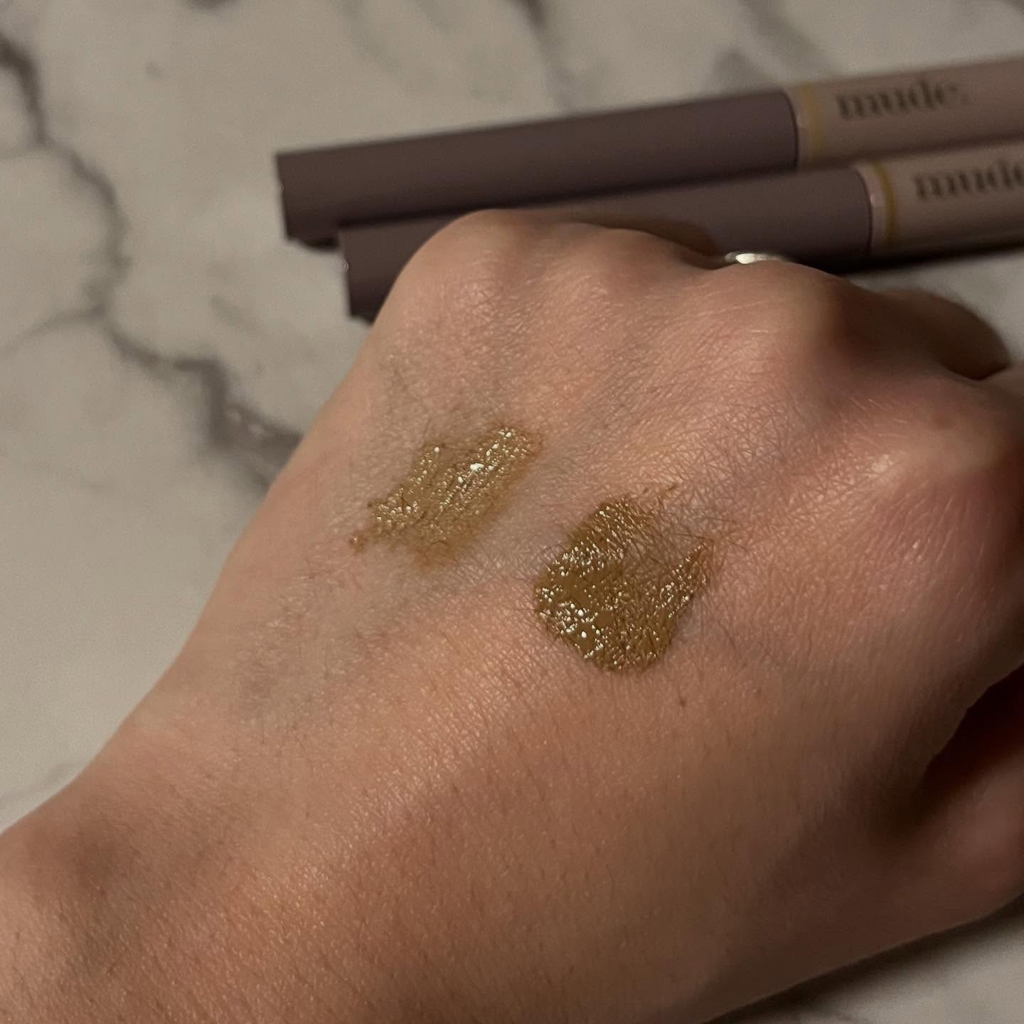 インスパイアスキニーブロウカラ/mude/眉マスカラを使ったクチコミ（3枚目）