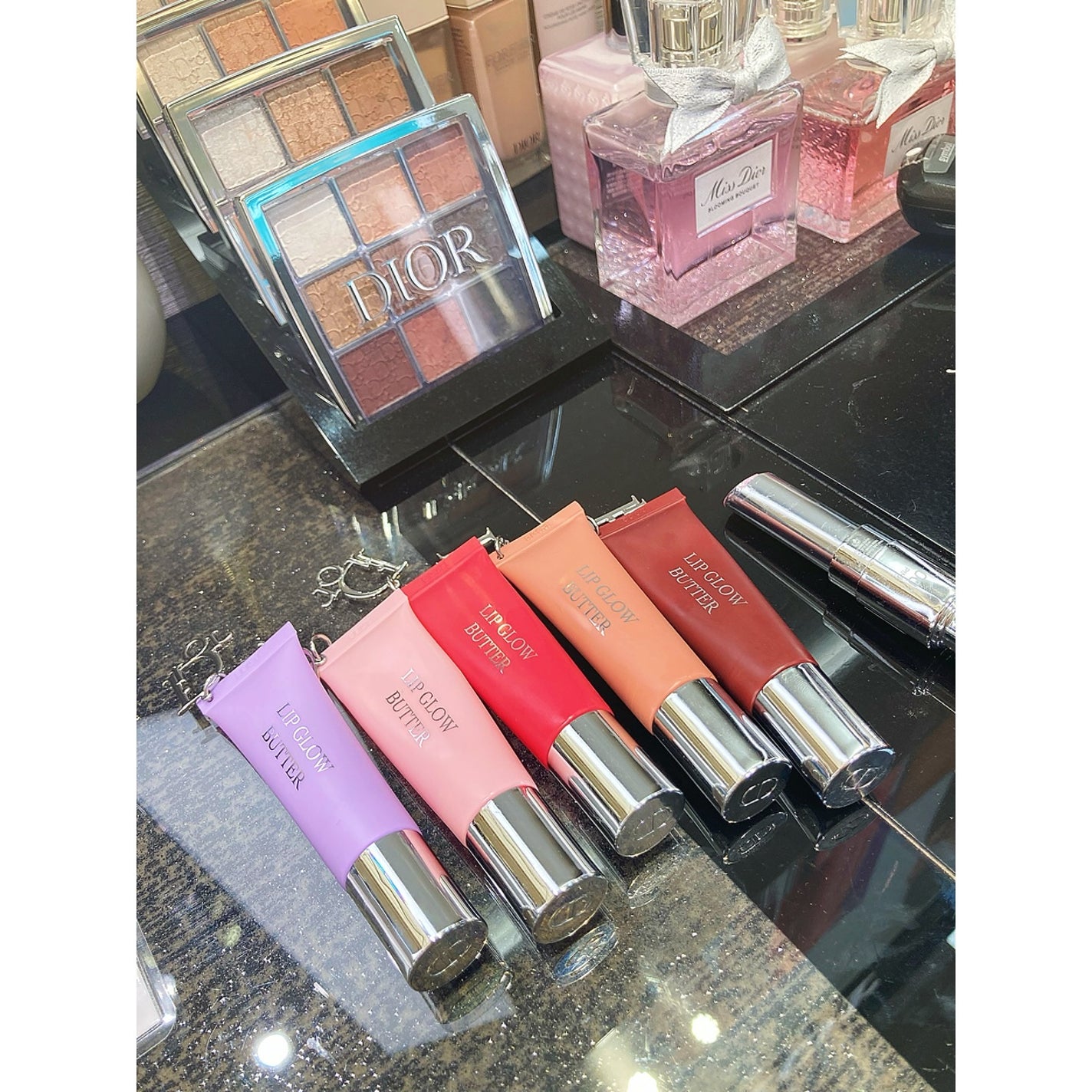 ディオール アディクト リップ グロウ バター/Dior/口紅・グロス・リップライナー・リップケアを使ったクチコミ(2枚目)